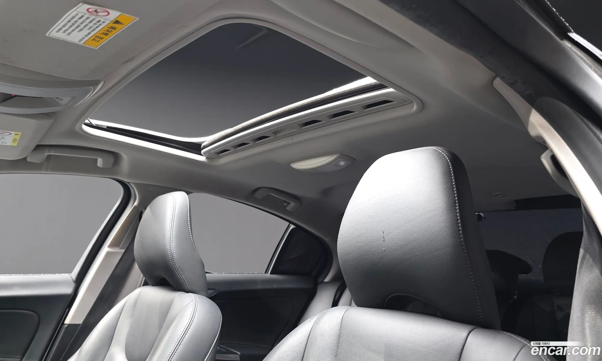Volvo S60 2015 YV1FS84BBF2354944 — 11
