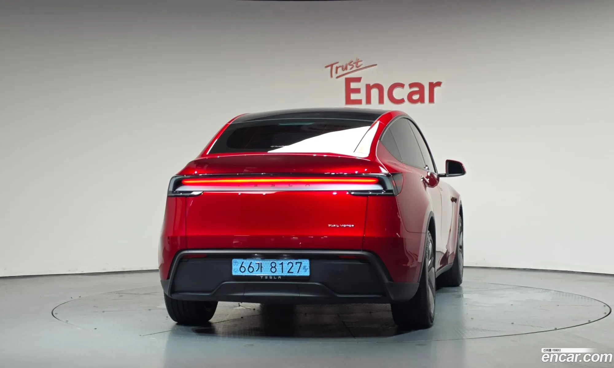 Tesla Model Y 2025 LRWYGCEK4SC202168 — 34