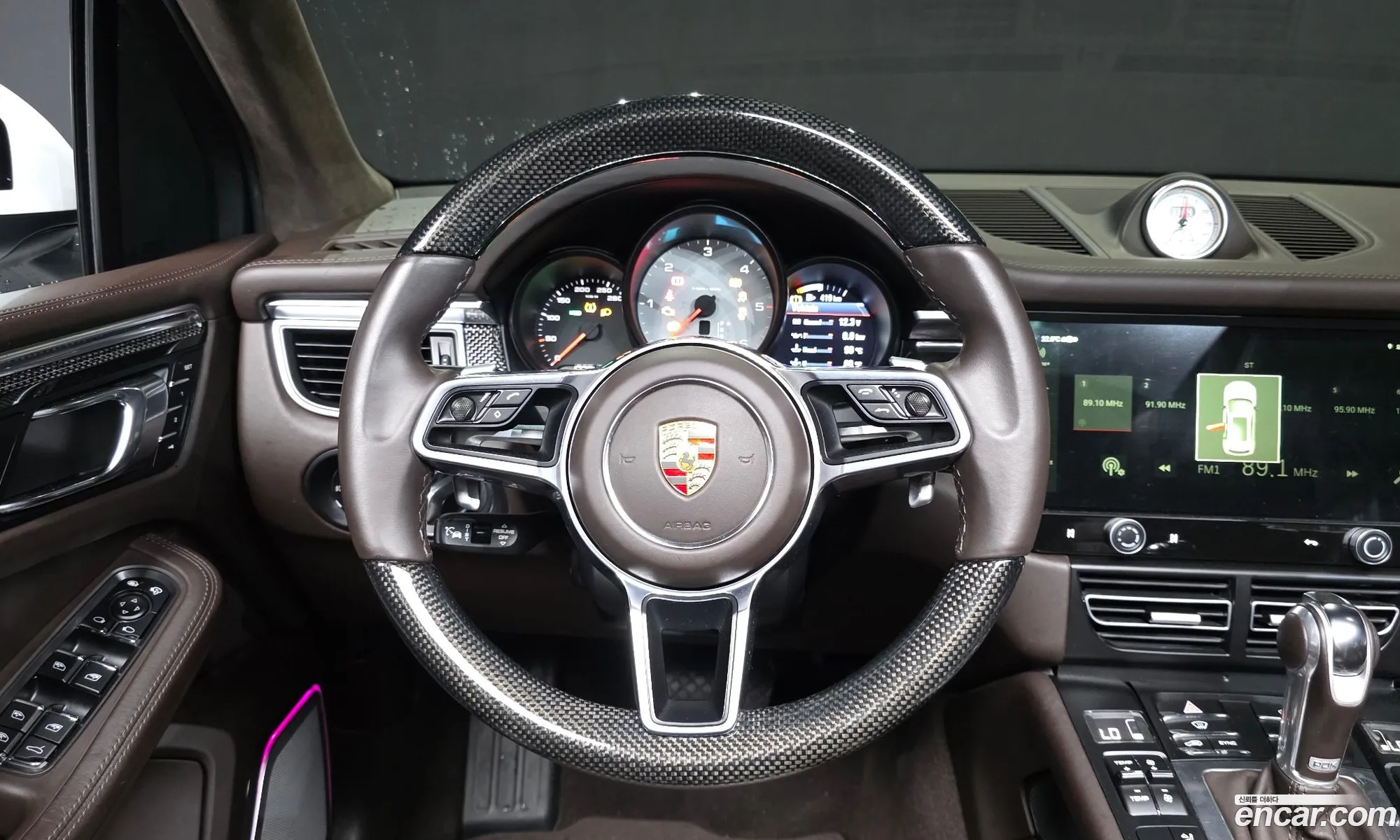 Porsche Macan 2015 WP1AD2956FLB86958 — 16