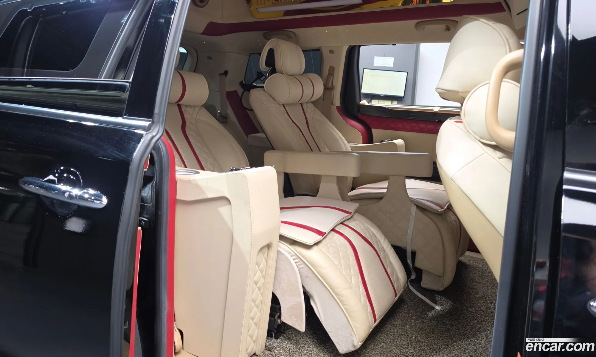 Kia Carnival 2019 — 16