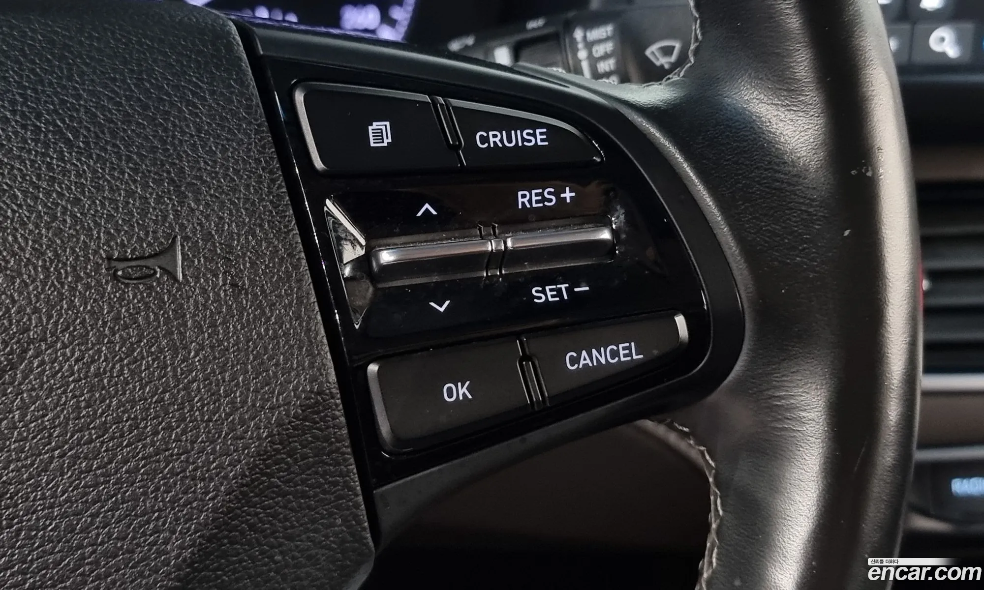 Hyundai Grandeur IG Hybrid 2018 — 3