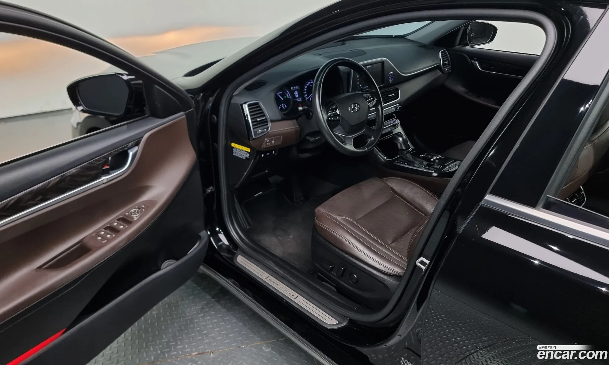 Hyundai Grandeur IG Hybrid 2018 — 6