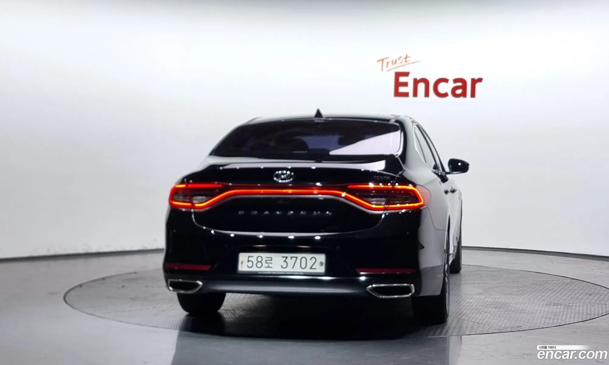 Hyundai Grandeur IG Hybrid 2018 — 17