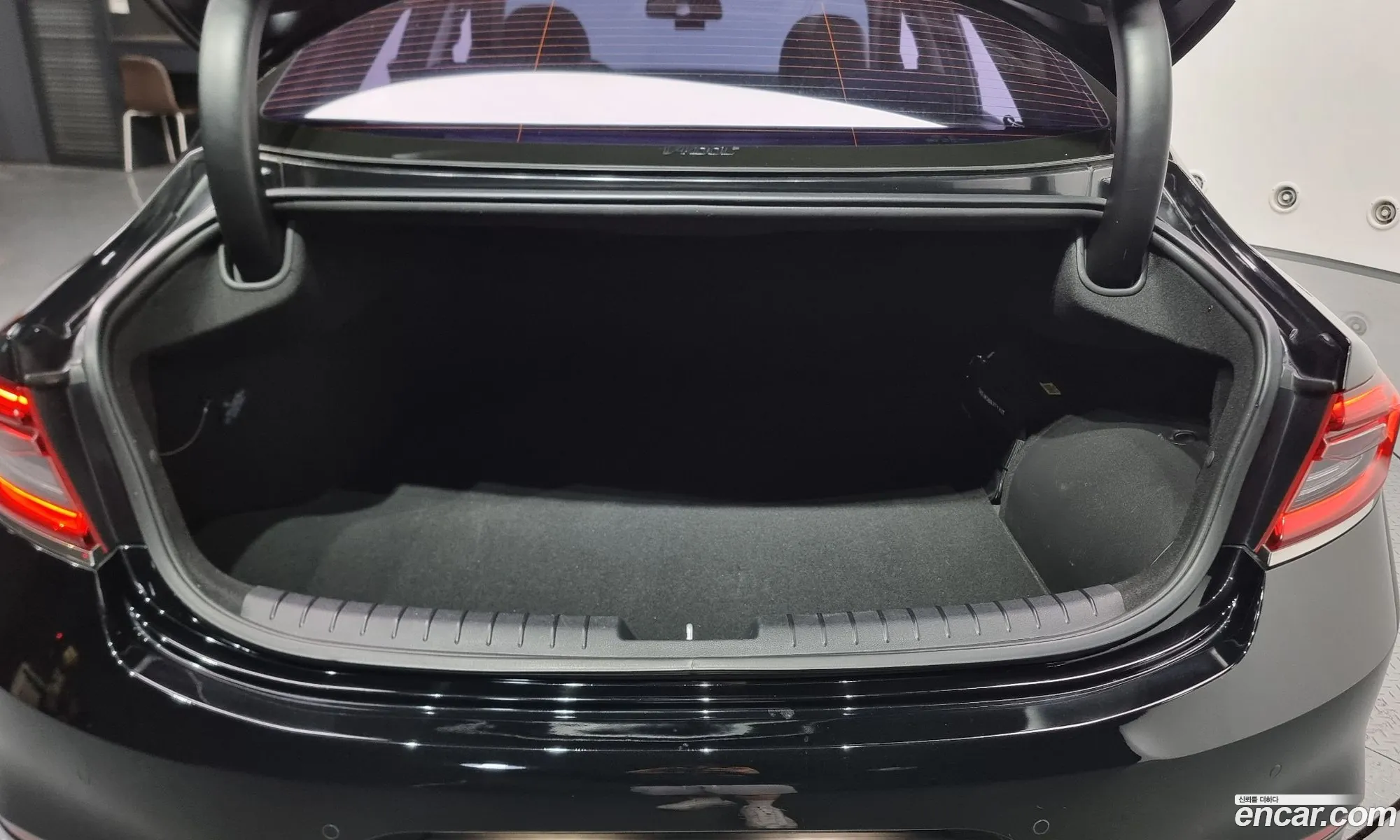 Hyundai Grandeur IG Hybrid 2018 — 4