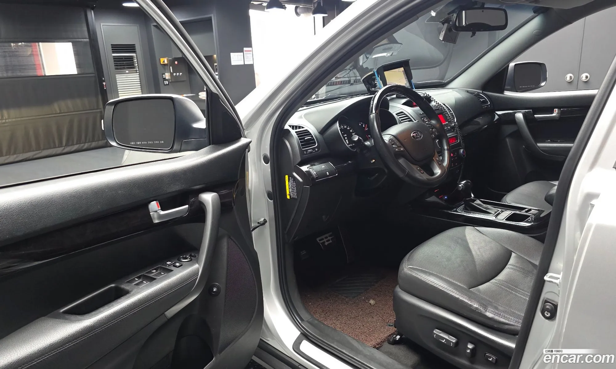 Kia Sorento R 2013 — 2