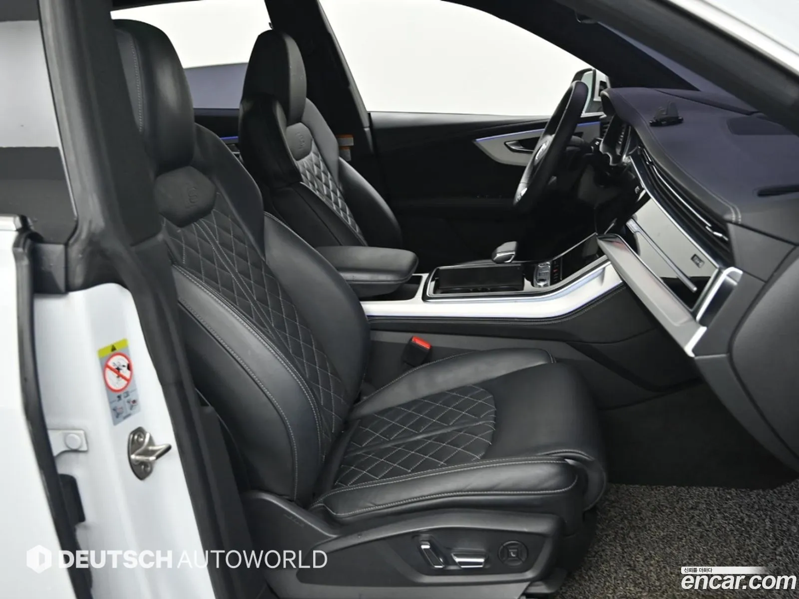 Audi Q8 2021 — 9