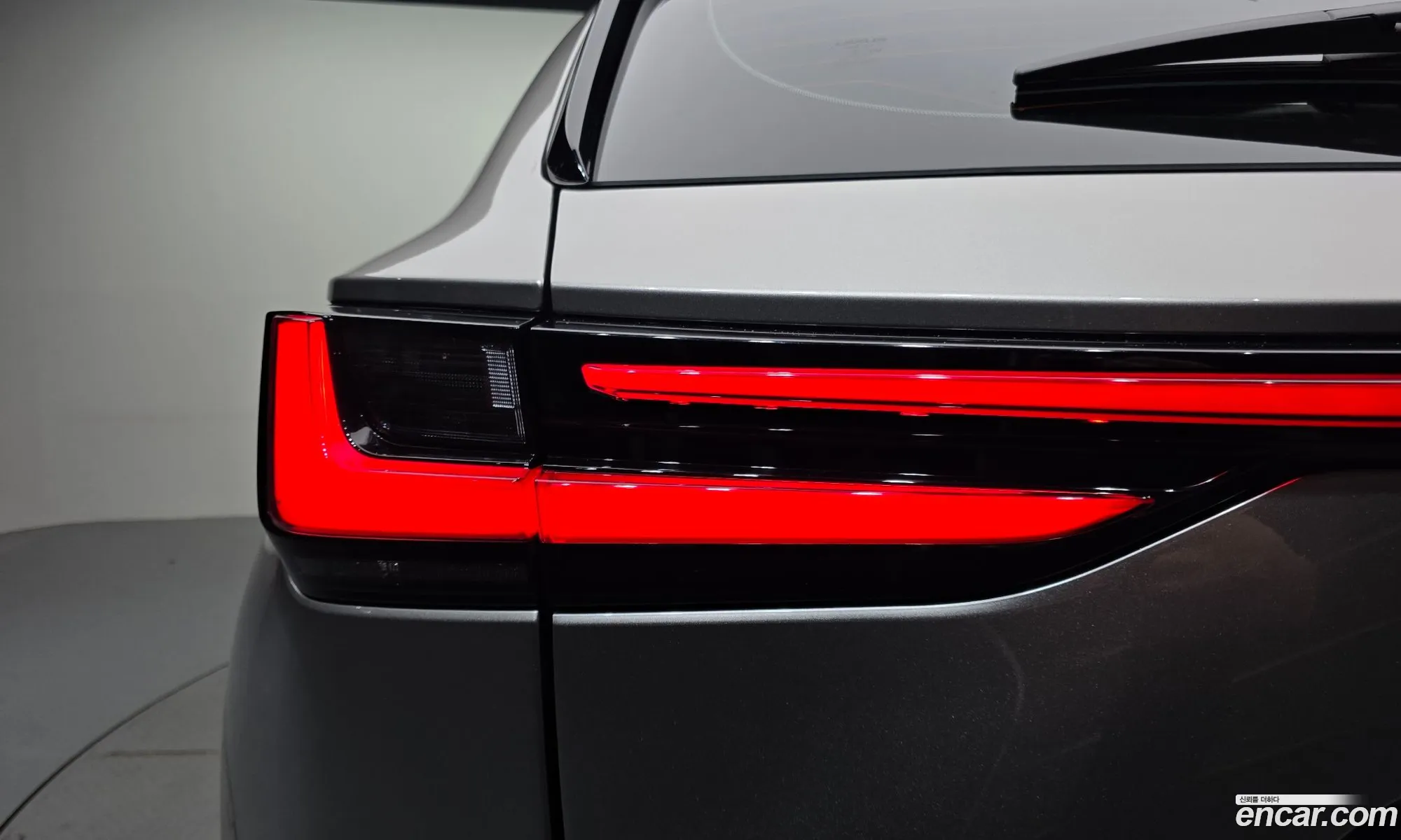 Lexus NX450h+ 2023 — 25