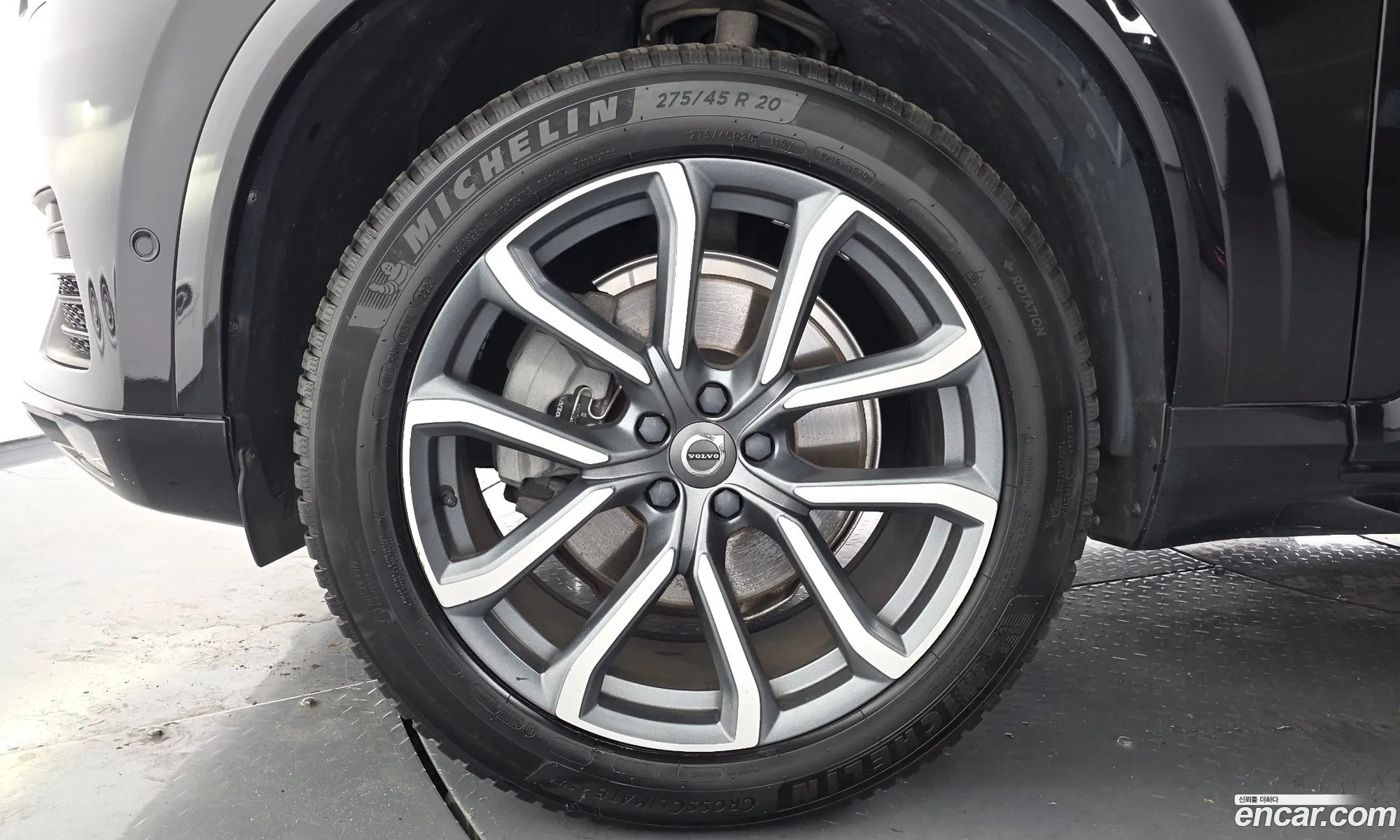 Volvo XC90 2018 — 3