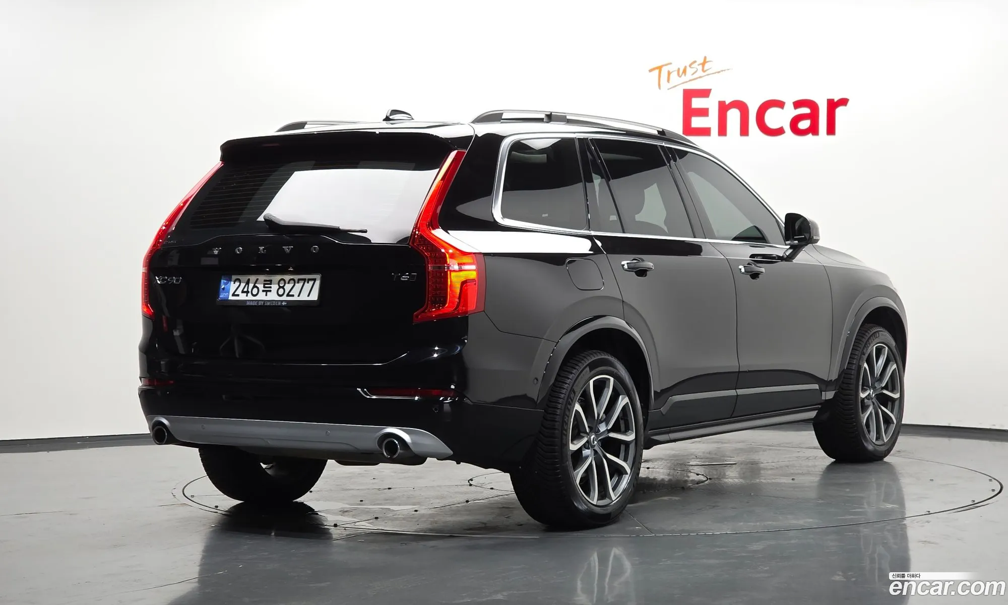Volvo XC90 2018 — 13