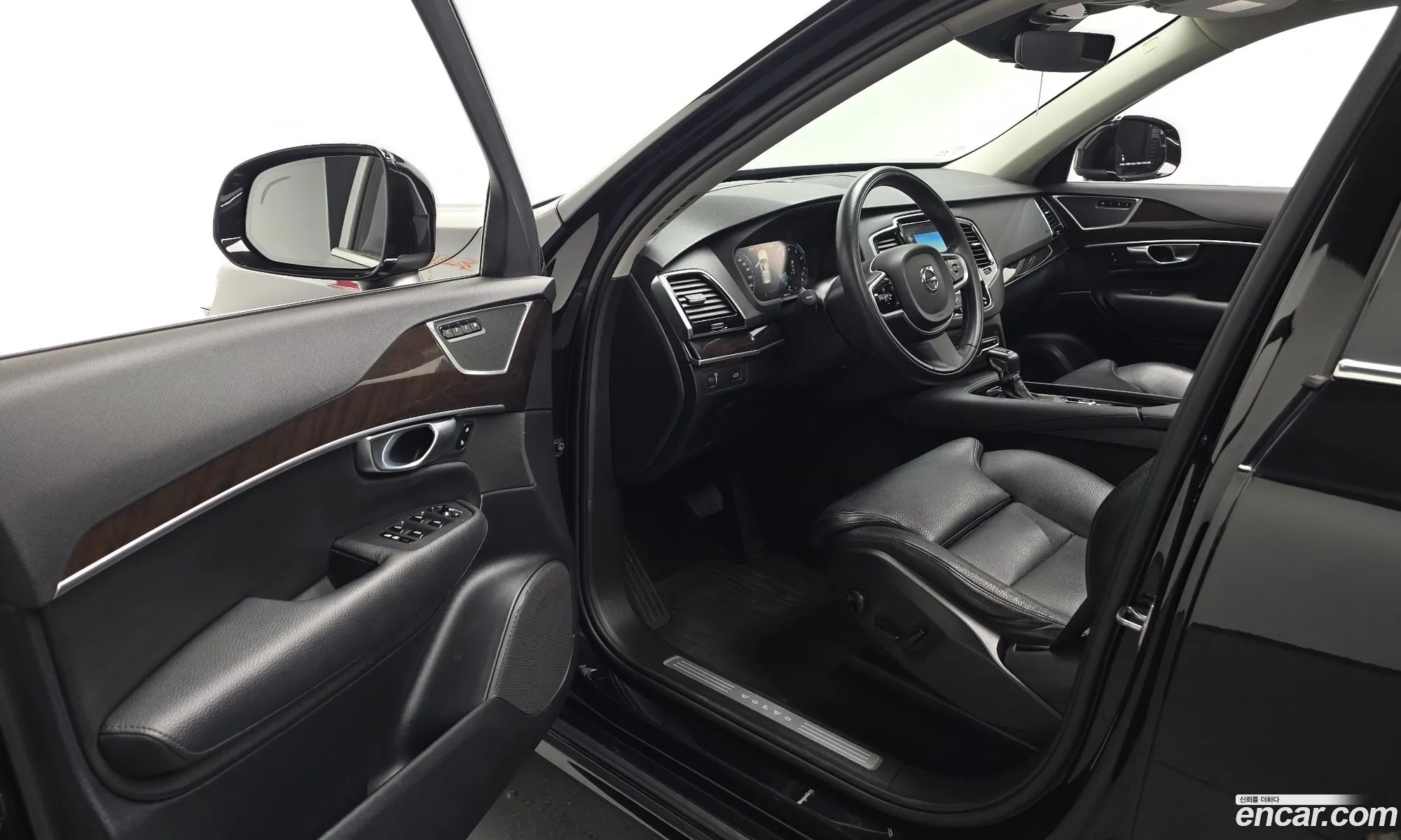 Volvo XC90 2018 — 20