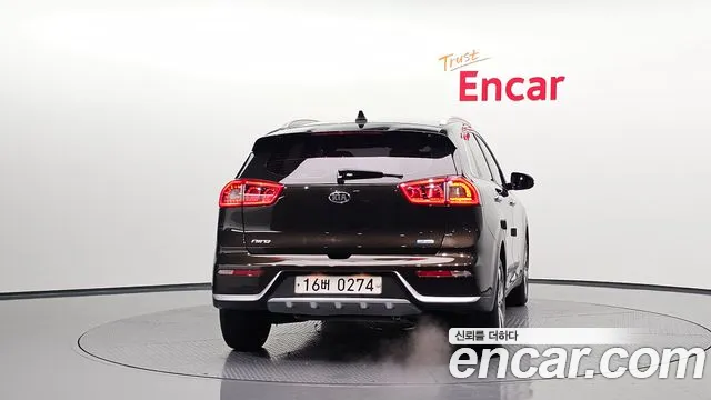 Kia Niro 2016 — 3