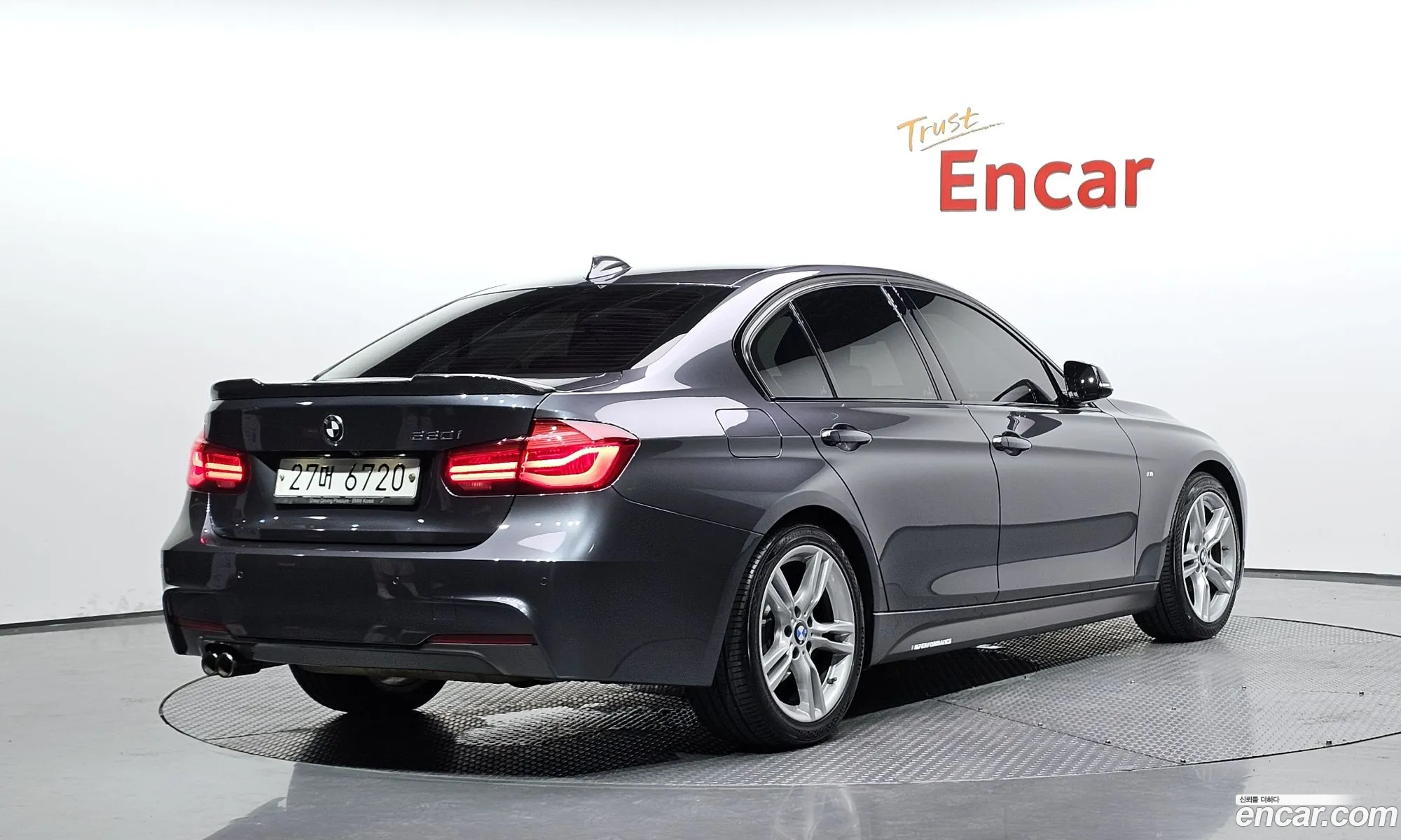 BMW 3 Series 2018 WBA8B9105JA538492 — 2