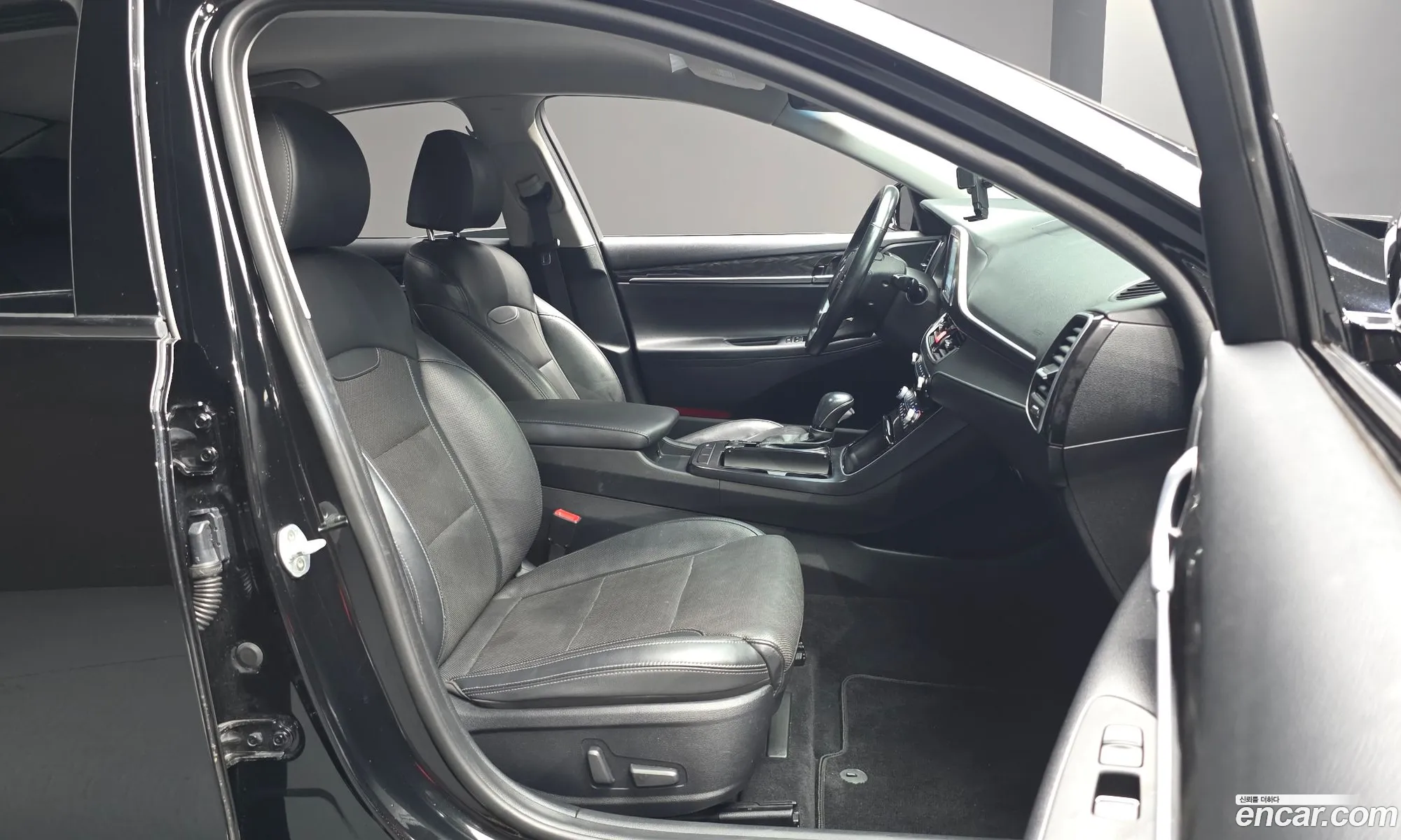 Hyundai Grandeur IG 2016 — 3