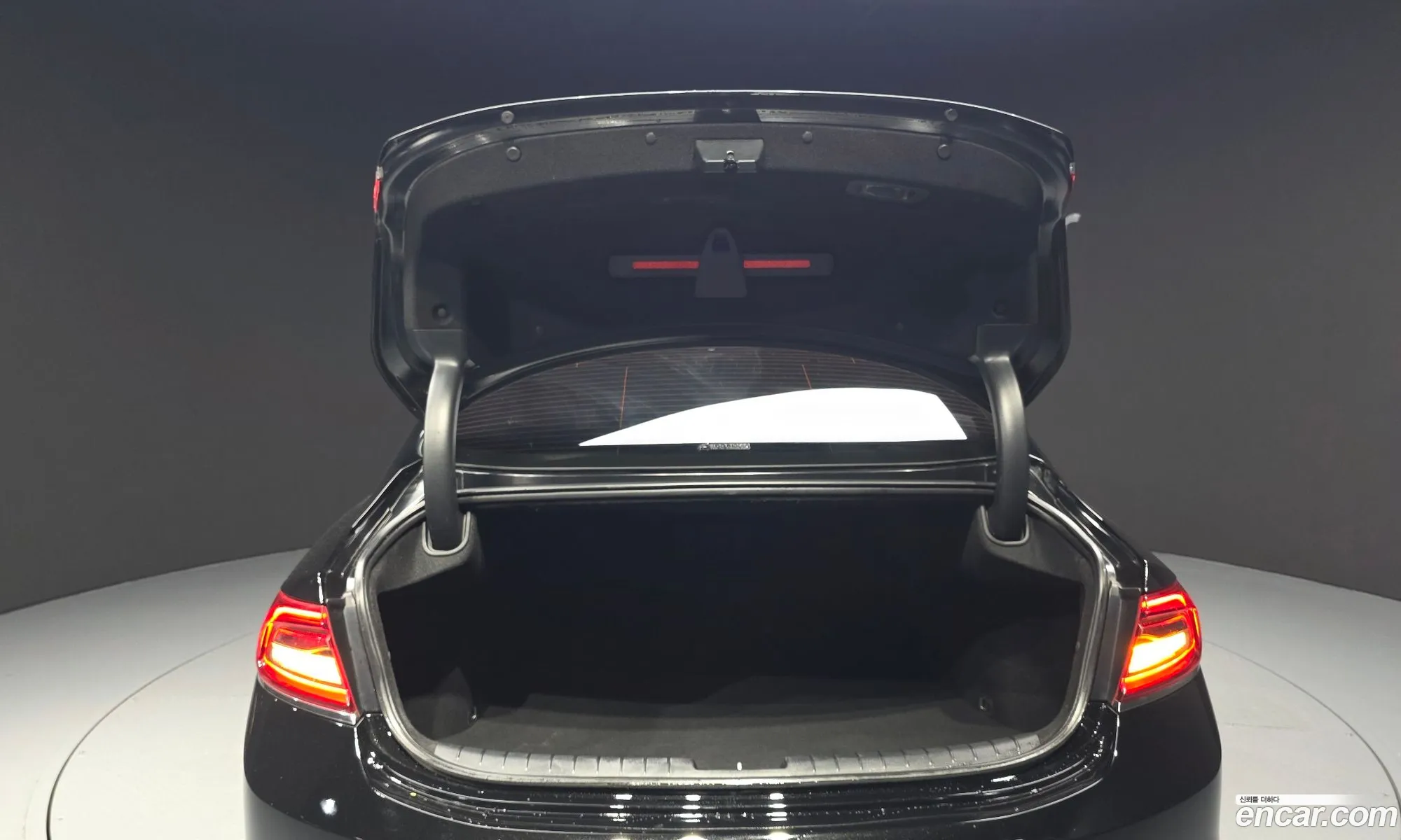 Hyundai Grandeur IG 2016 — 2