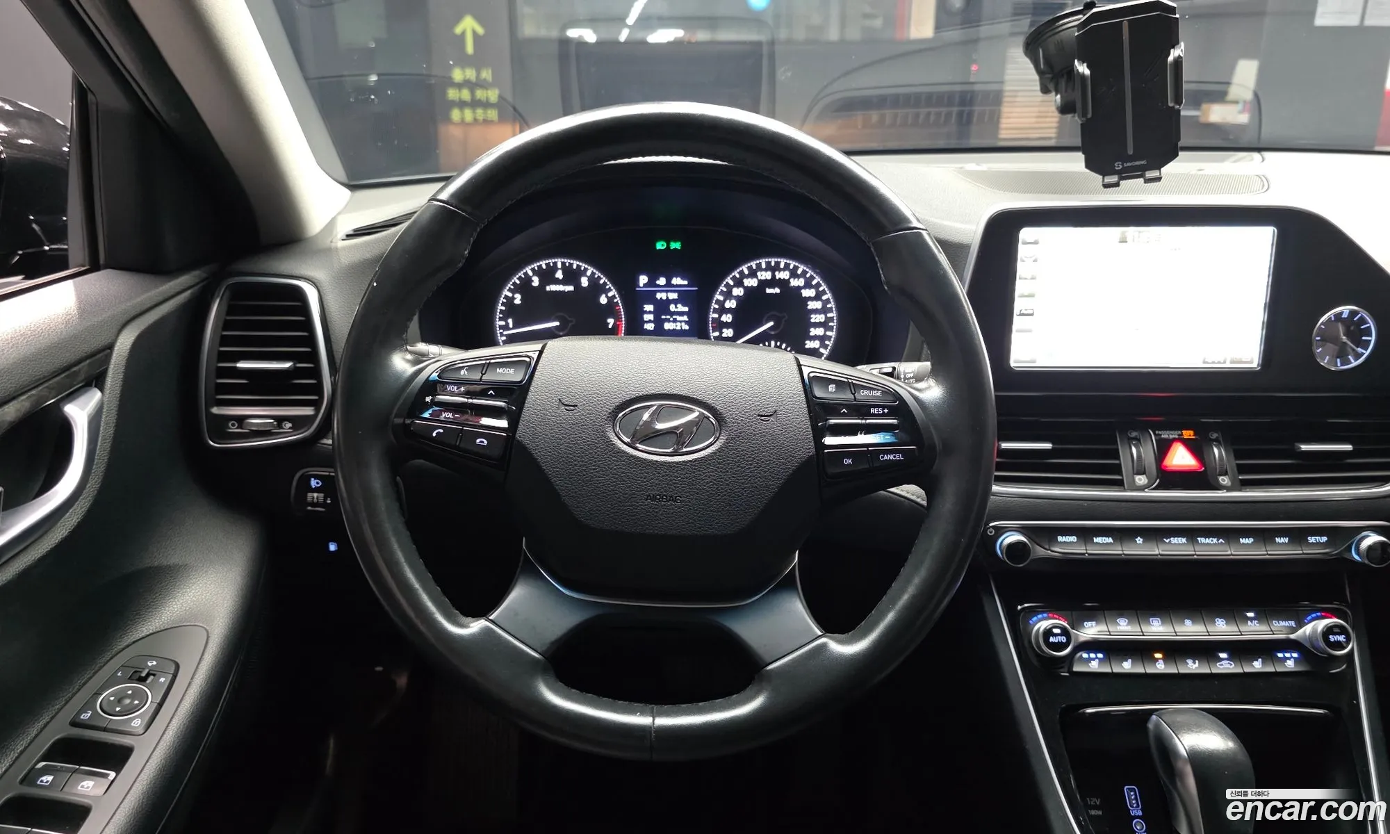 Hyundai Grandeur IG 2016 — 14