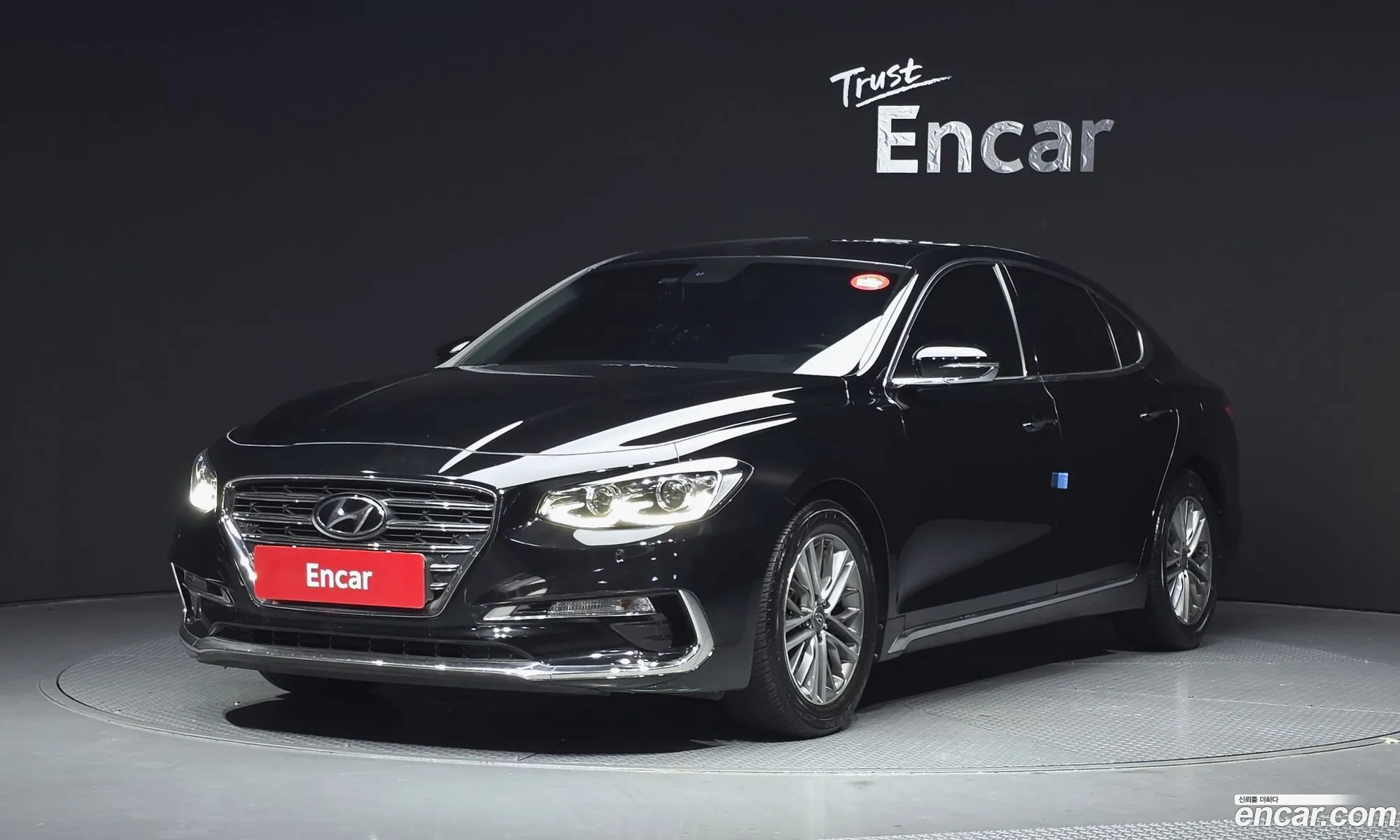 Hyundai Grandeur IG 2016 — 33