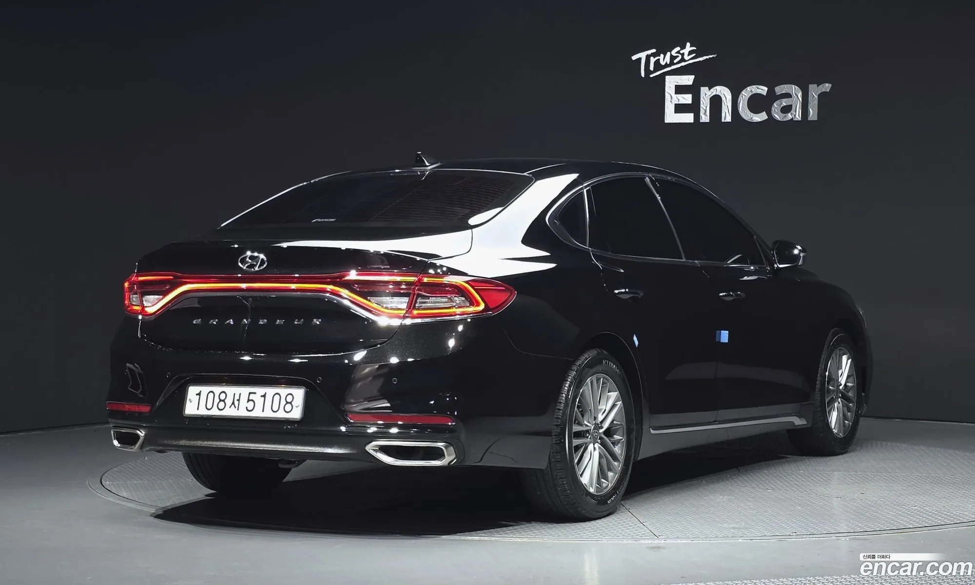 Hyundai Grandeur IG 2016 — 24