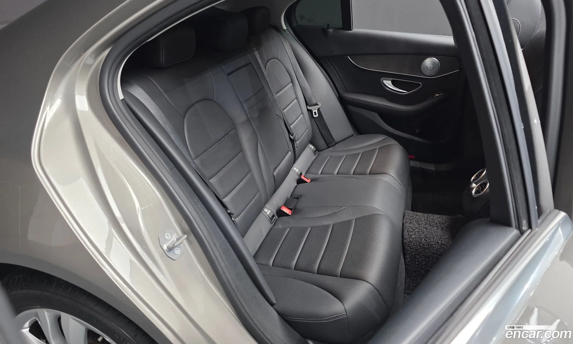 Mercedes-Benz C-Class W205 2020 — 7