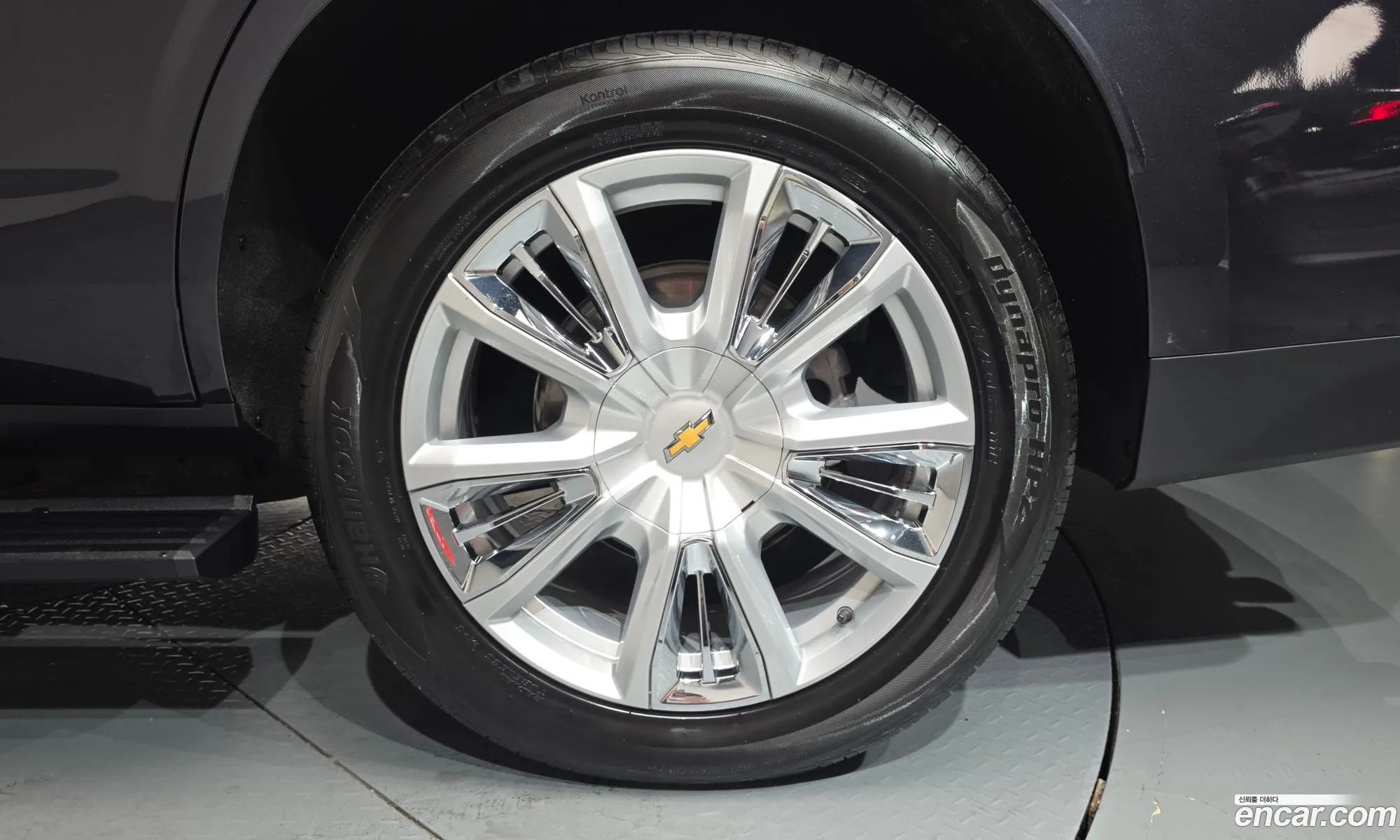 Chevrolet (GM Daewoo) Tahoe 2023 — 22