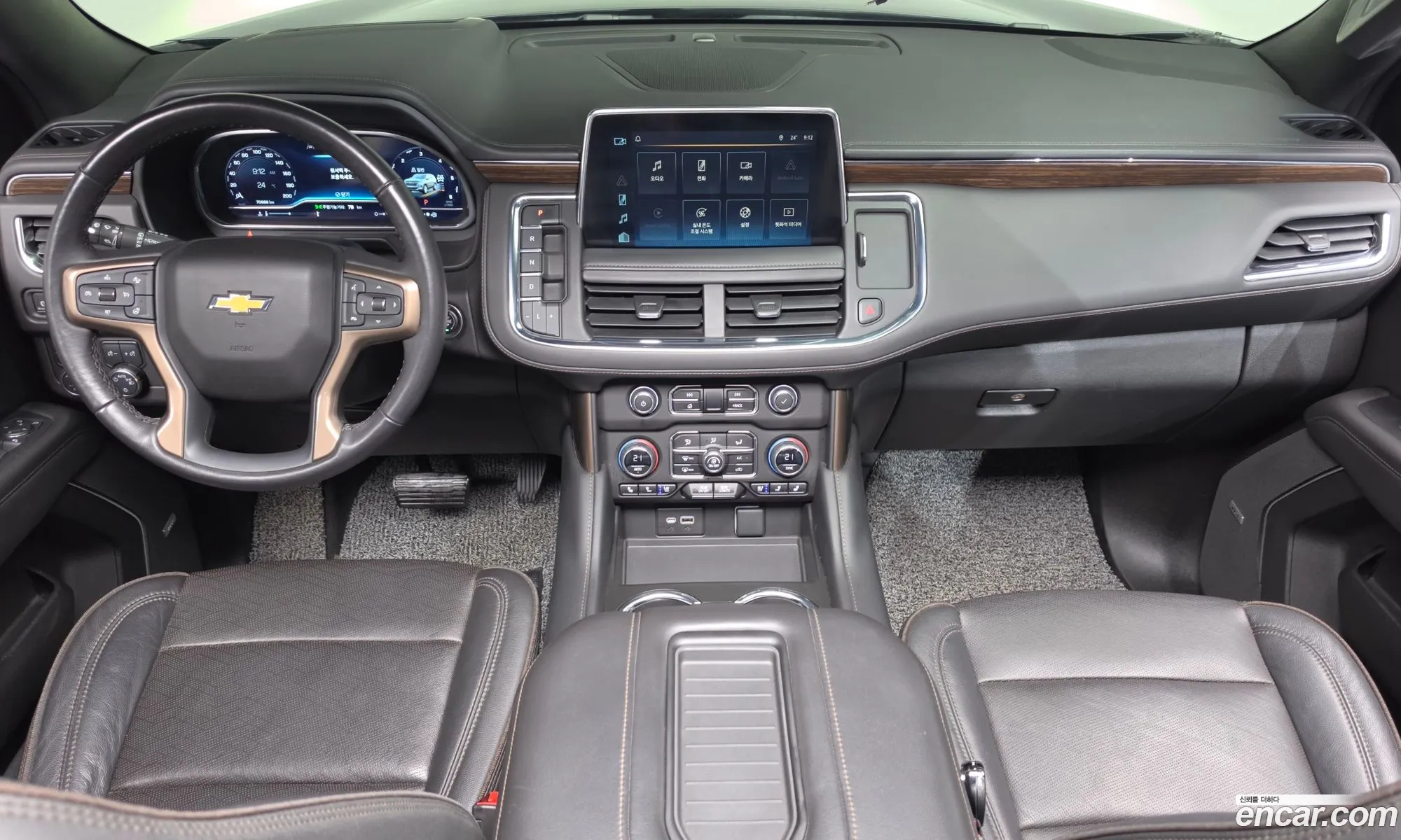 Chevrolet (GM Daewoo) Tahoe 2023 — 28