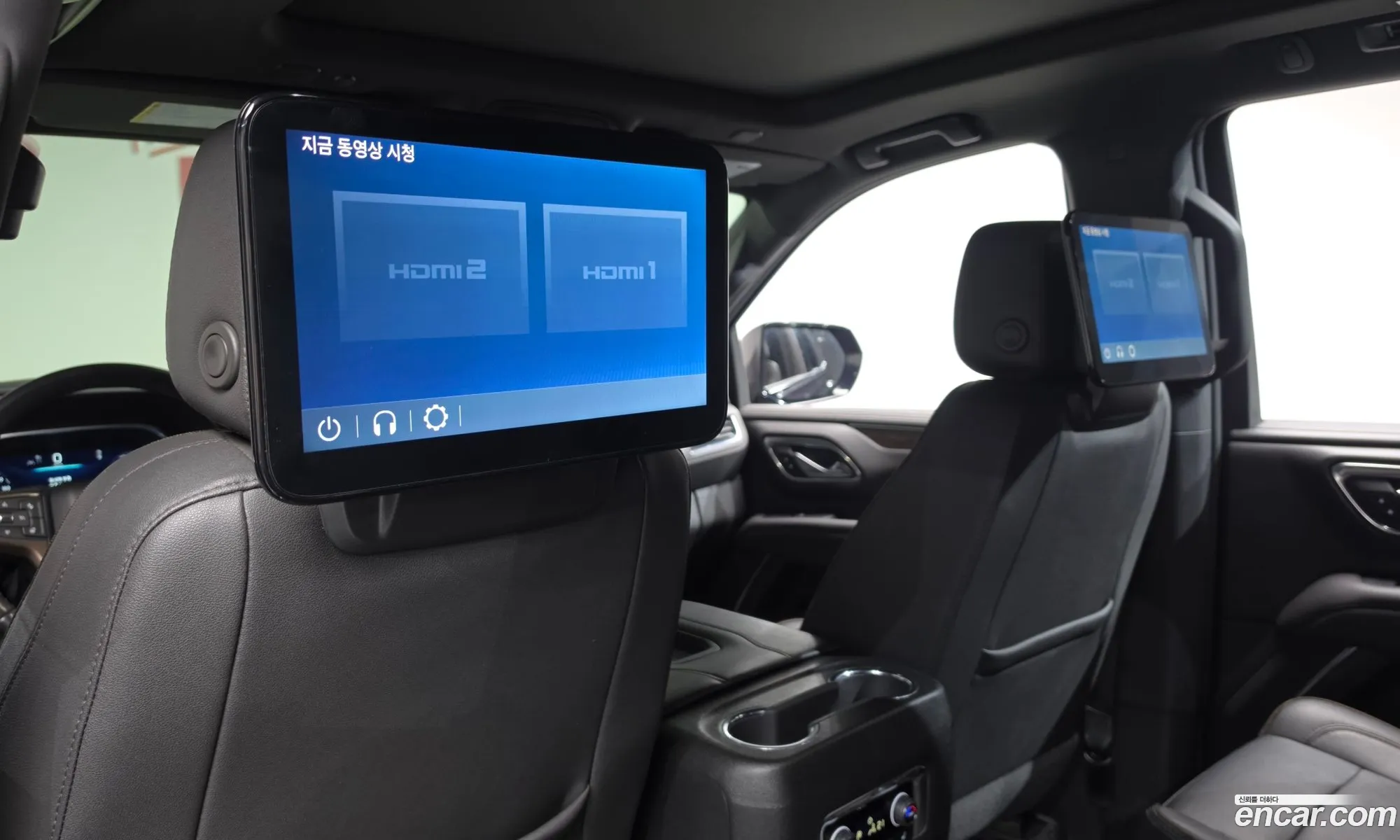 Chevrolet (GM Daewoo) Tahoe 2023 — 17