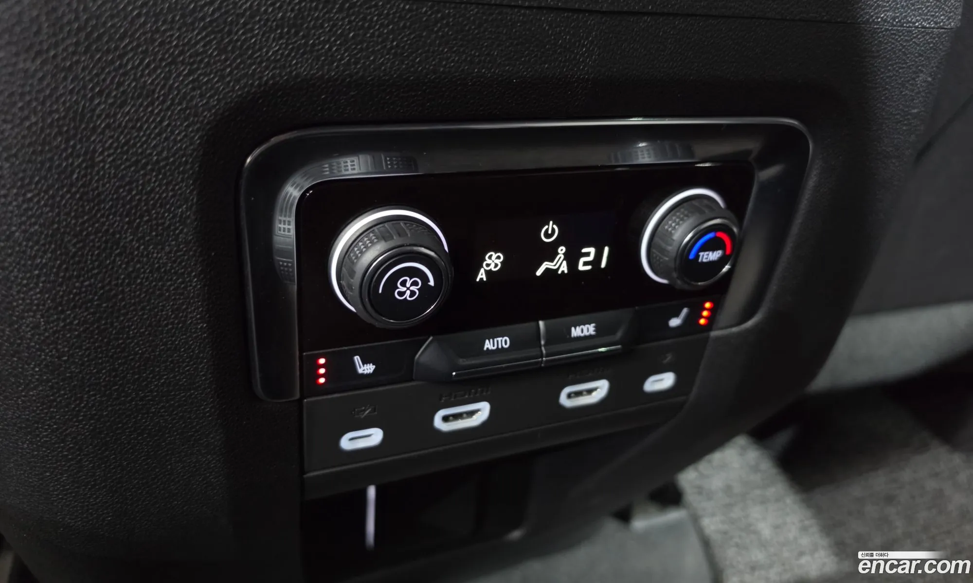 Chevrolet (GM Daewoo) Tahoe 2023 — 9