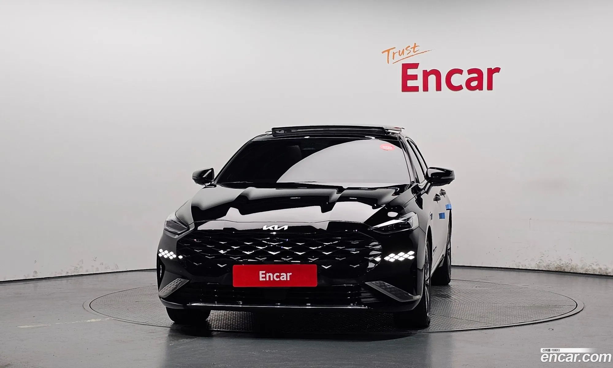 Kia K8 Hybrid 2024 — 18