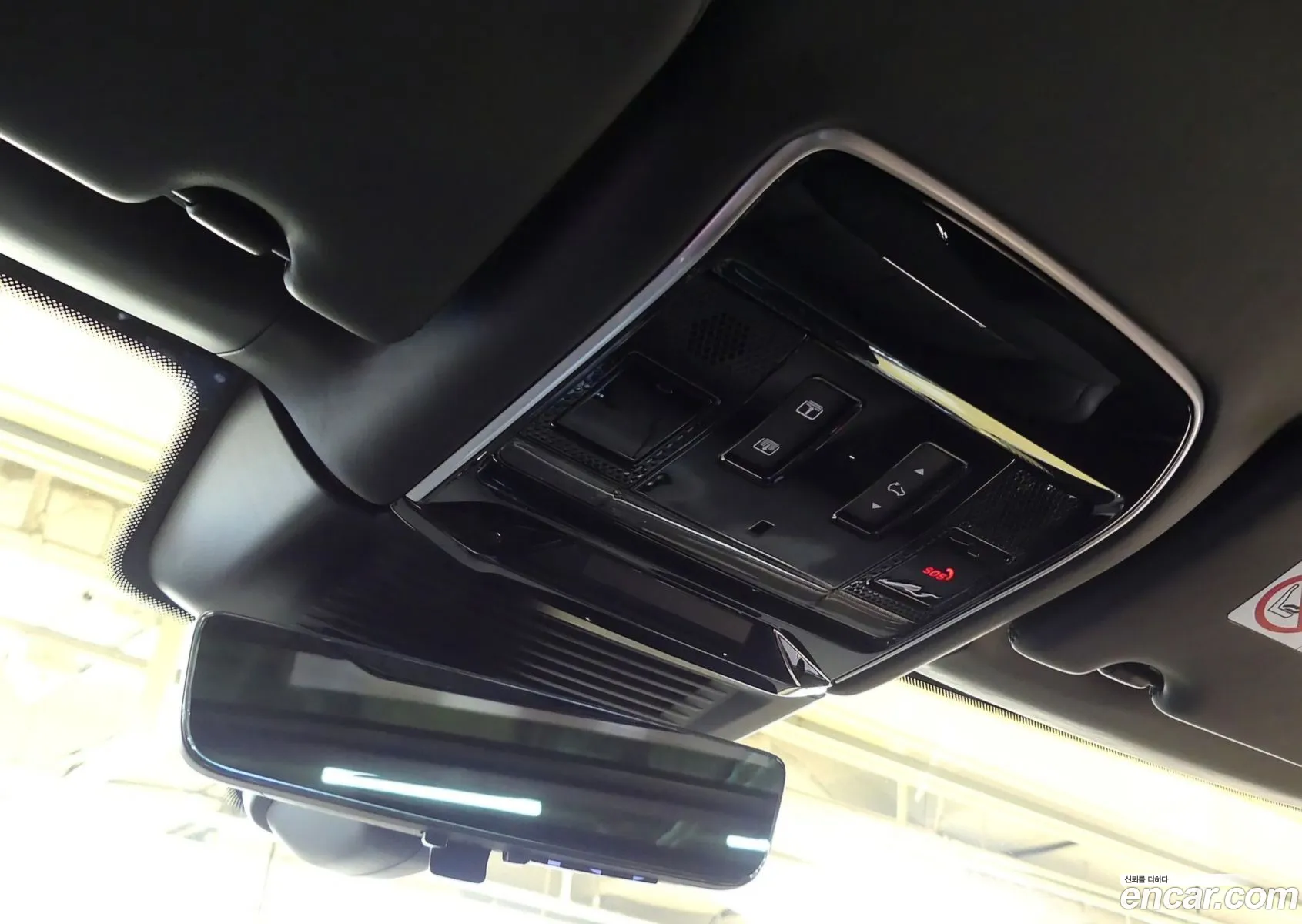 Land Rover Range Rover 2024 — 15