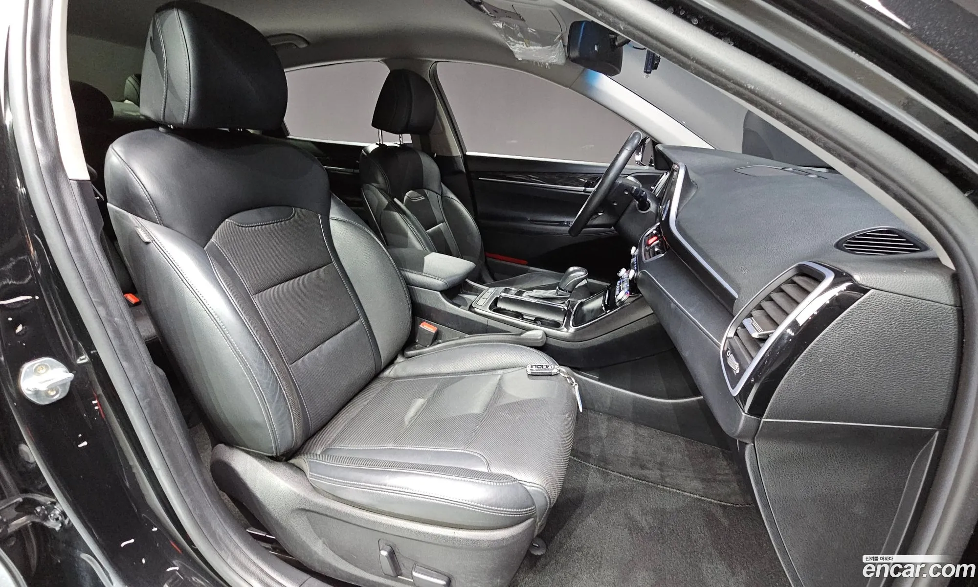Hyundai Grandeur IG 2017 — 19