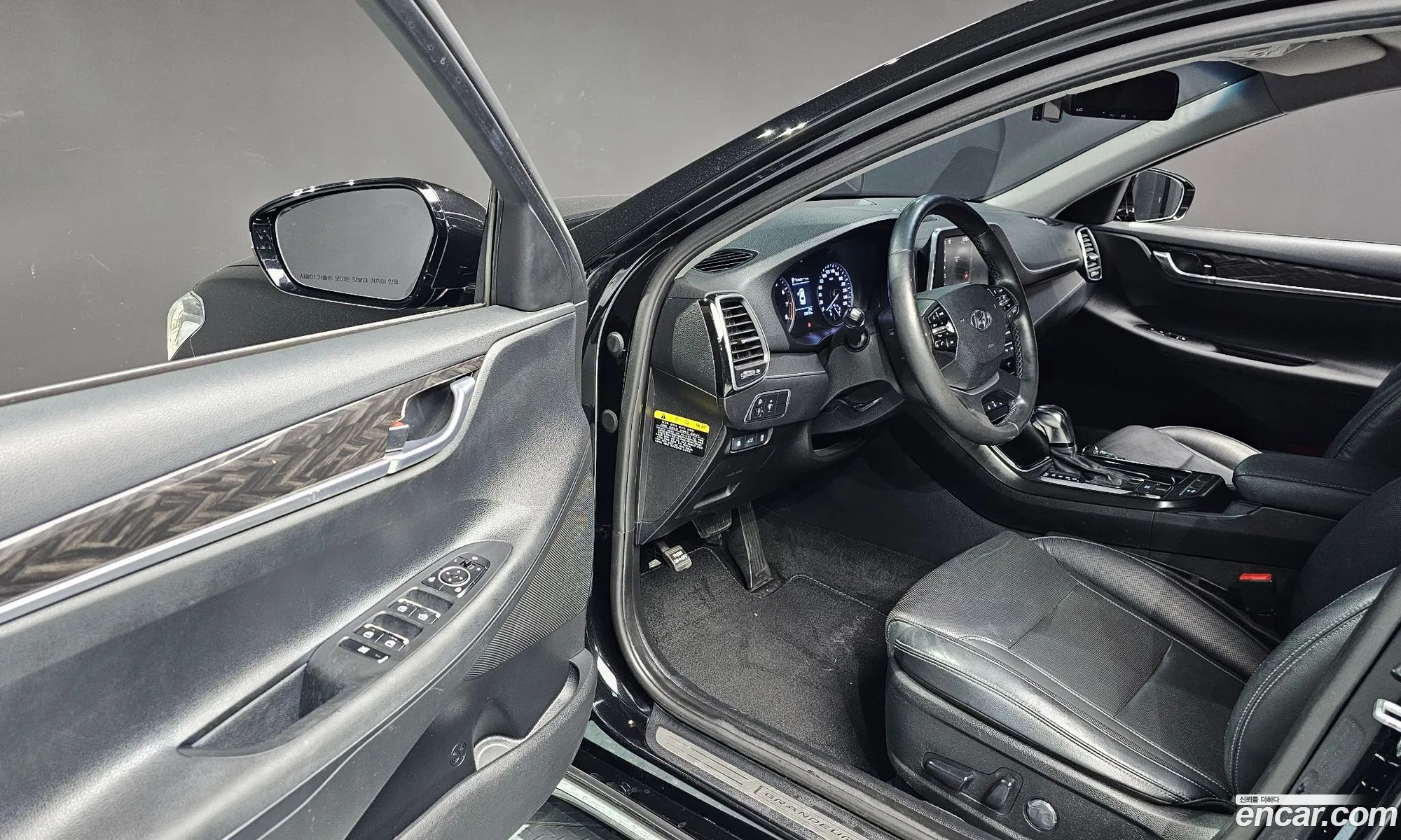 Hyundai Grandeur IG 2017 — 14