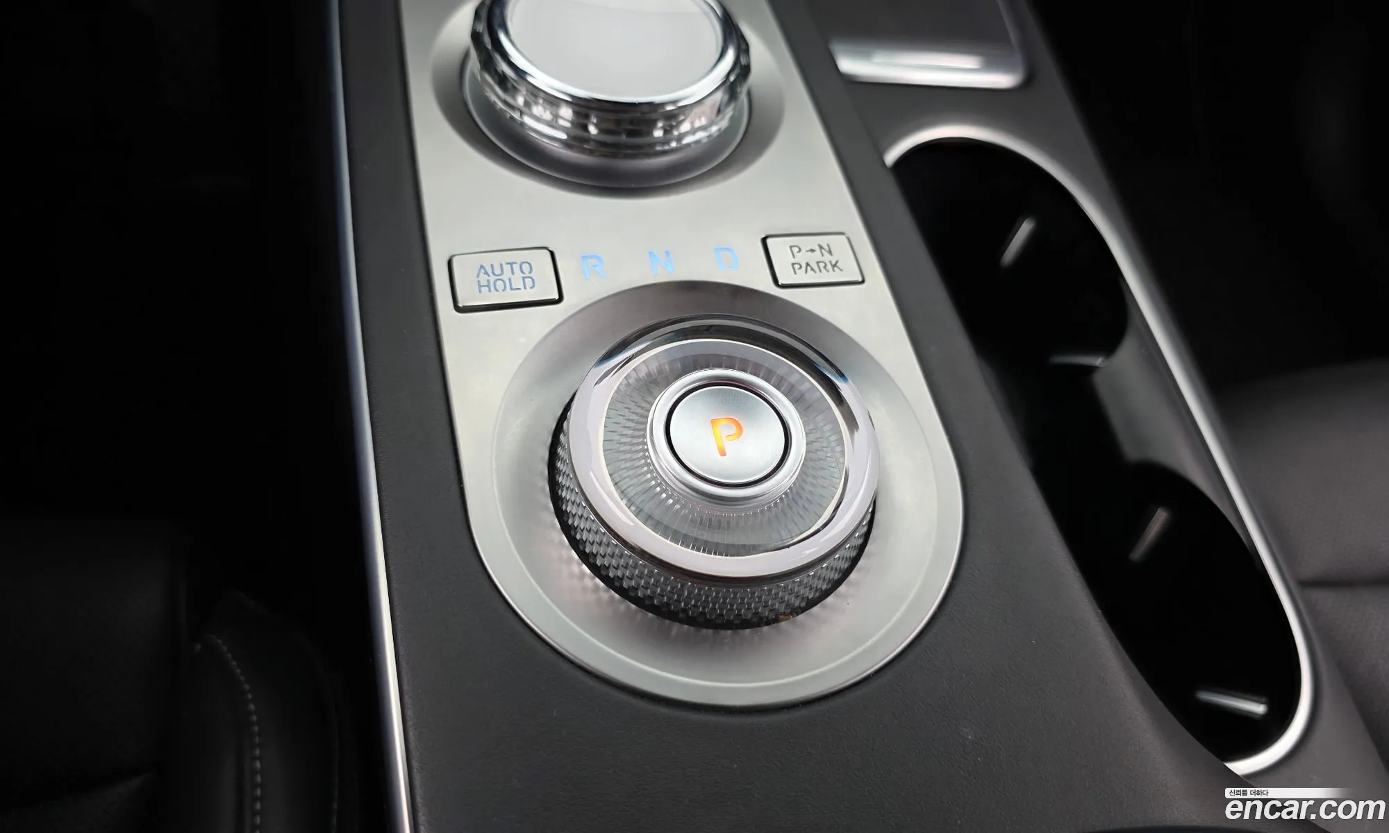 Genesis GV70 2022 — 19