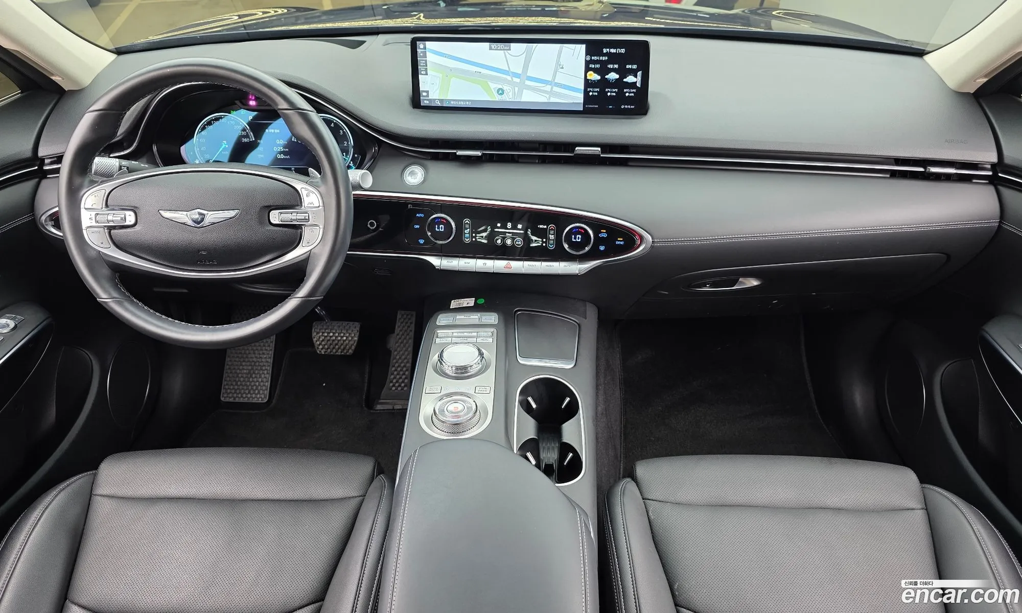 Genesis GV70 2022 — 17