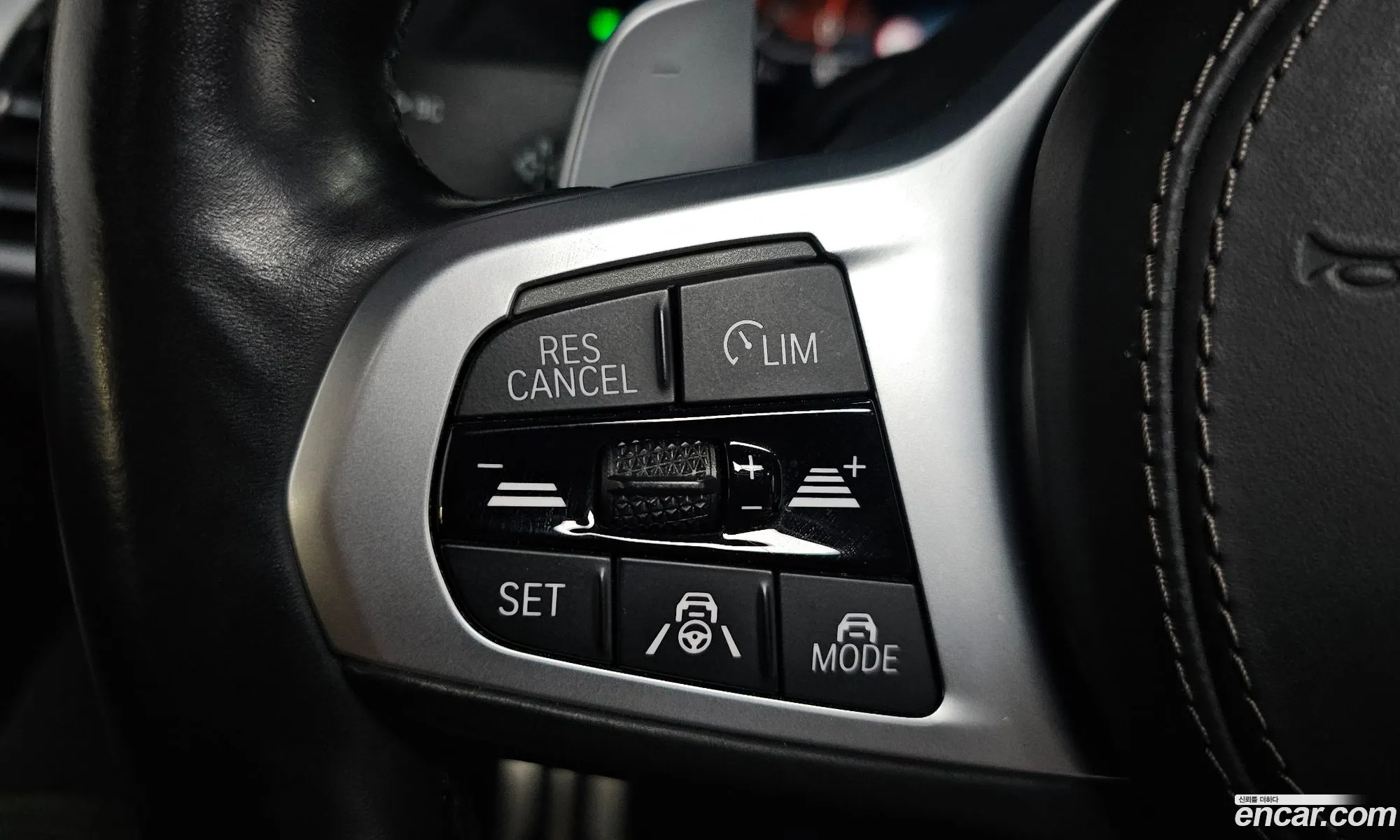 BMW X6 2020 WBAGT8106M9E89993 — 36