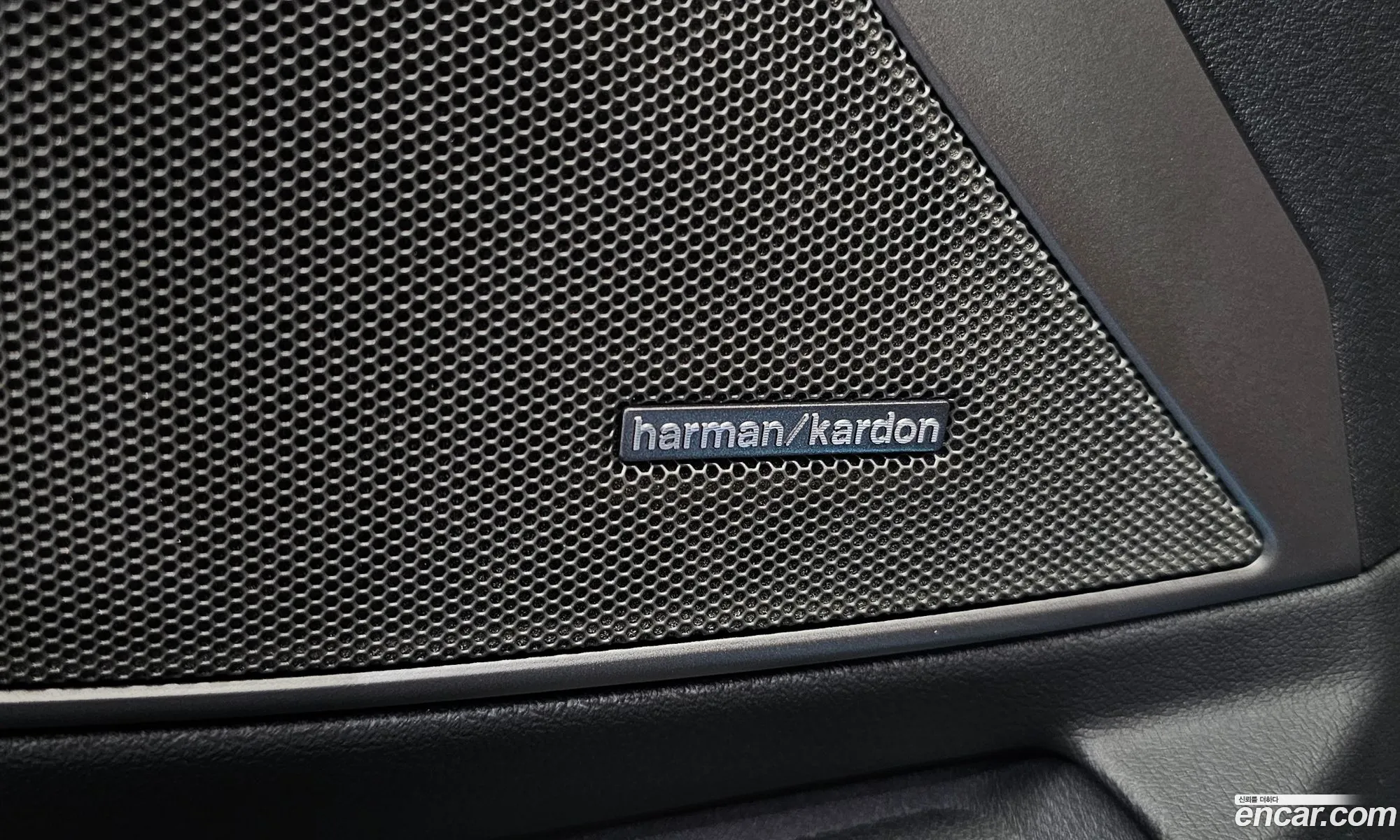 BMW 3 Series 2025 WBA11FF06SFU58473 — 24