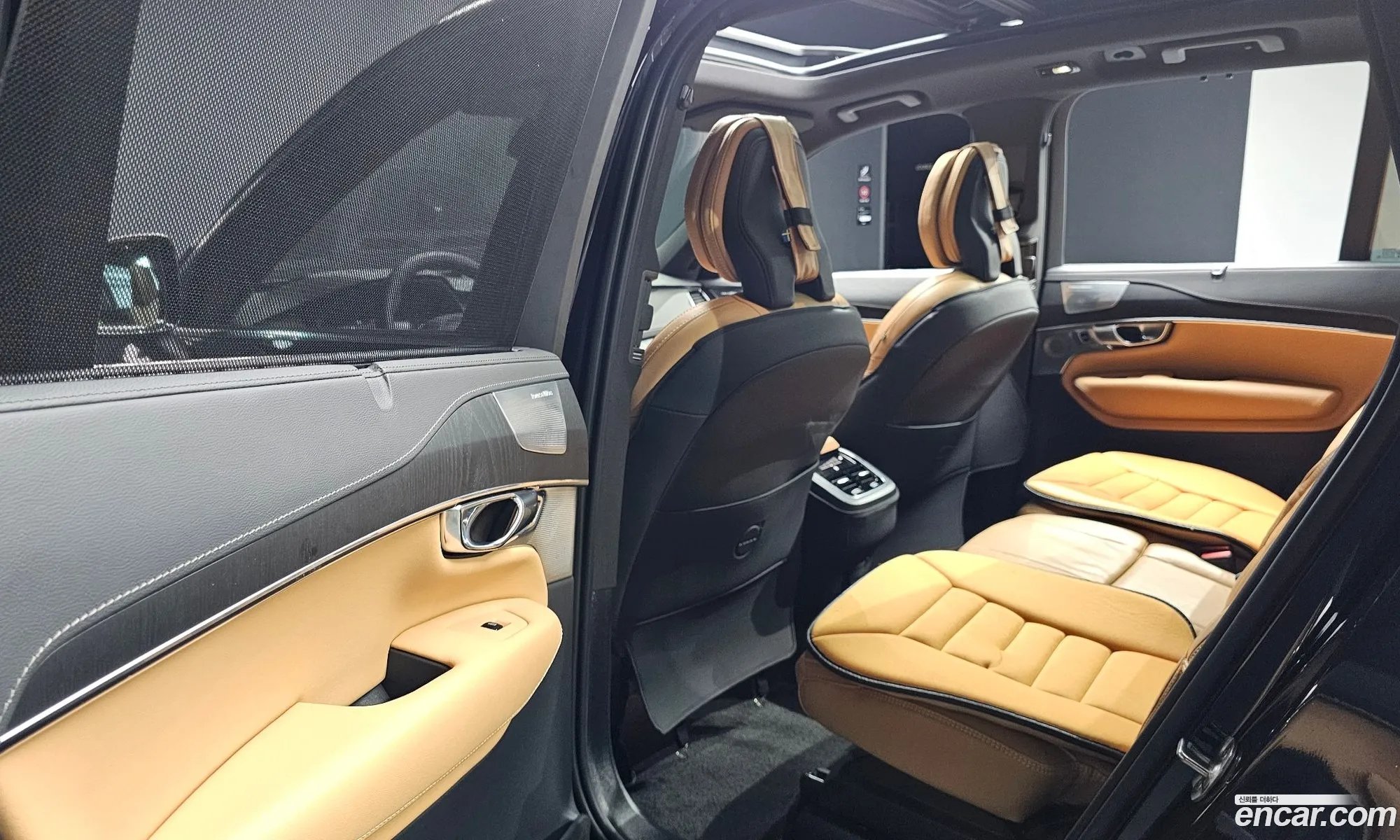 Volvo XC90 2023 YV1LF062XP1977147 — 13