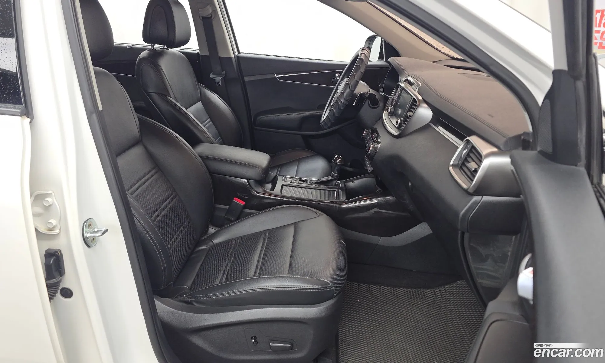 Kia Sorento 2016 — 17