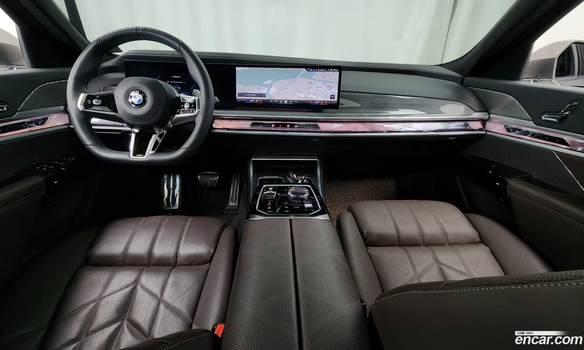 BMW 7 Series 2023 — 26