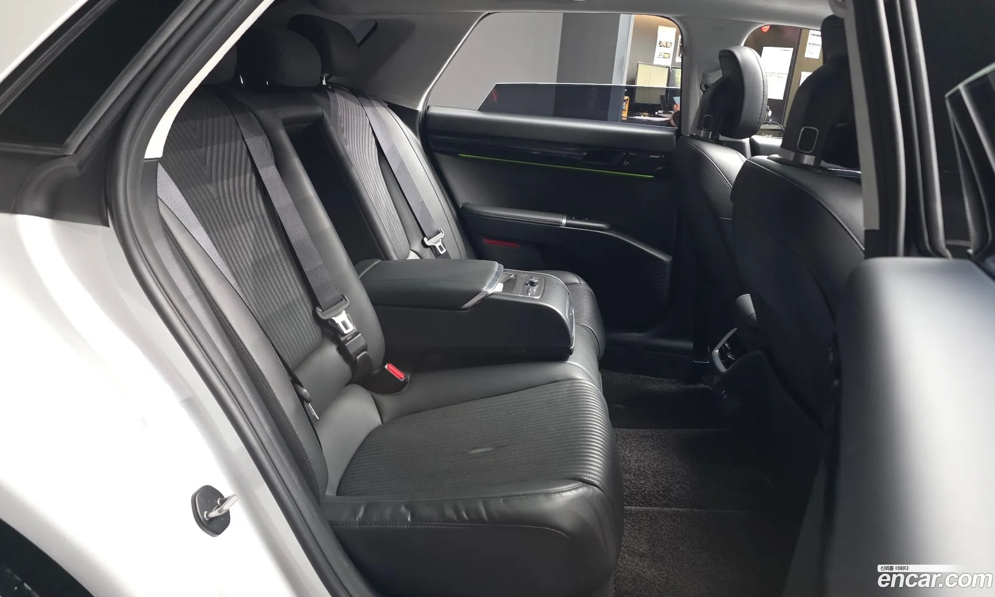 Hyundai Grandeur 2022 — 17