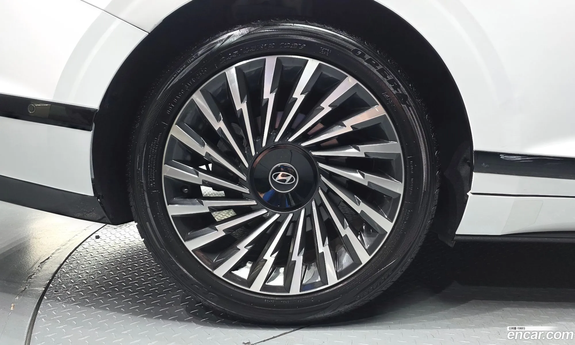 Hyundai Grandeur 2022 — 2