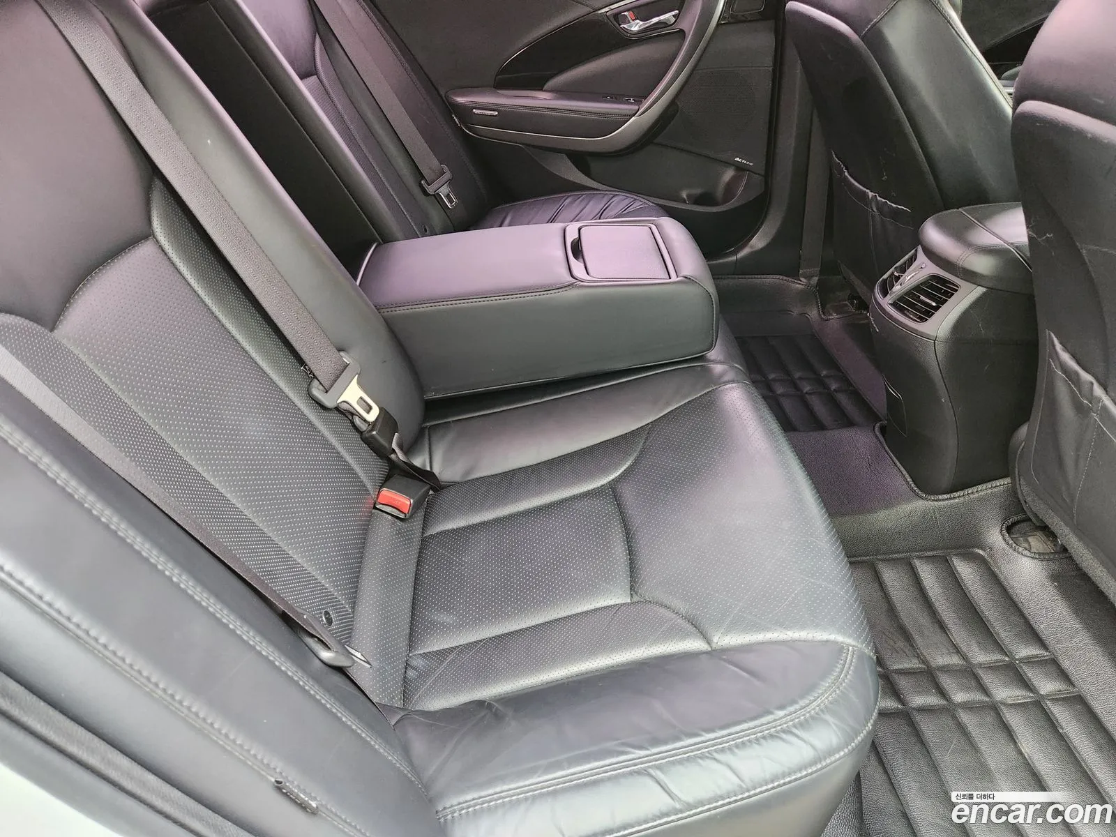 Hyundai Grandeur HG 2016 — 17