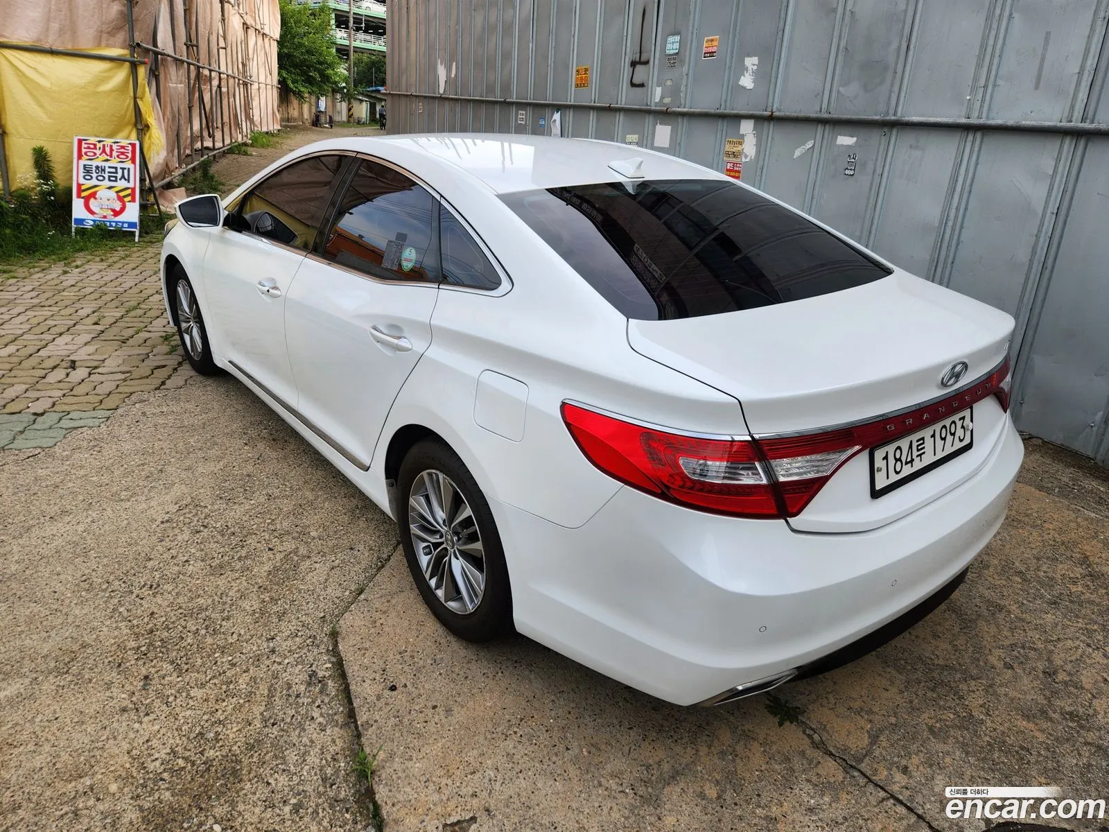 Hyundai Grandeur HG 2016 — 4