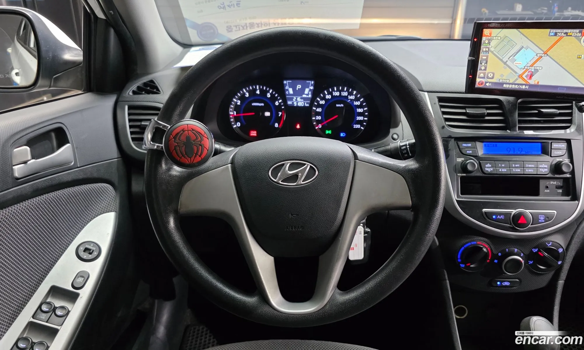Hyundai Accent 2013 — 16