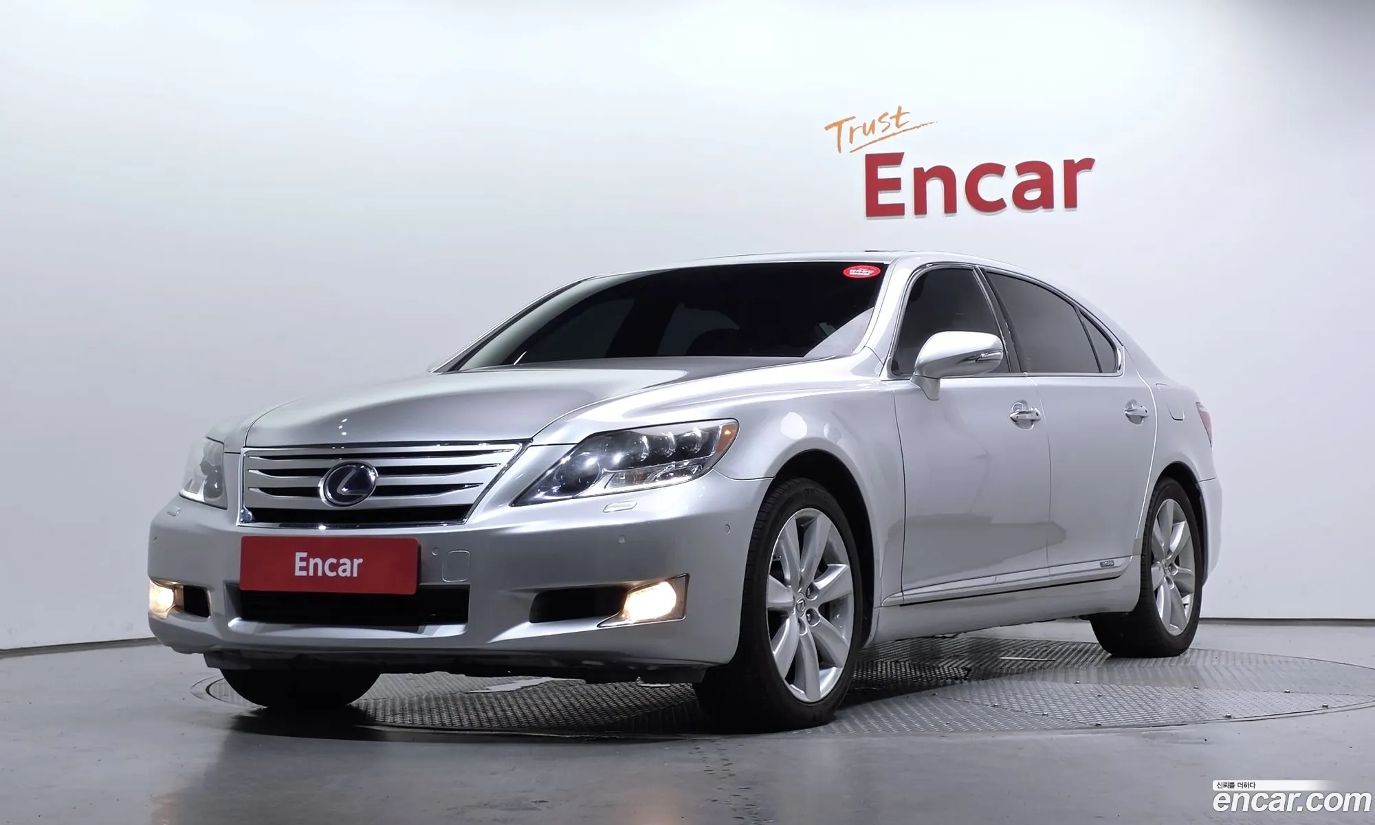 Lexus LS600hL 2011 JTHDU1EF4C5014837 — 8