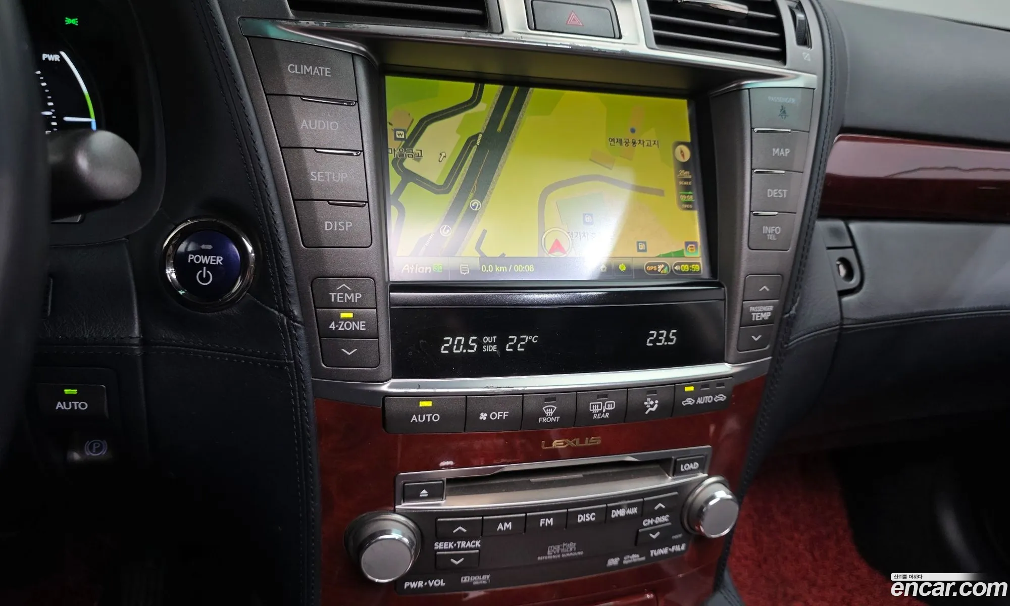 Lexus LS600hL 2011 JTHDU1EF4C5014837 — 18