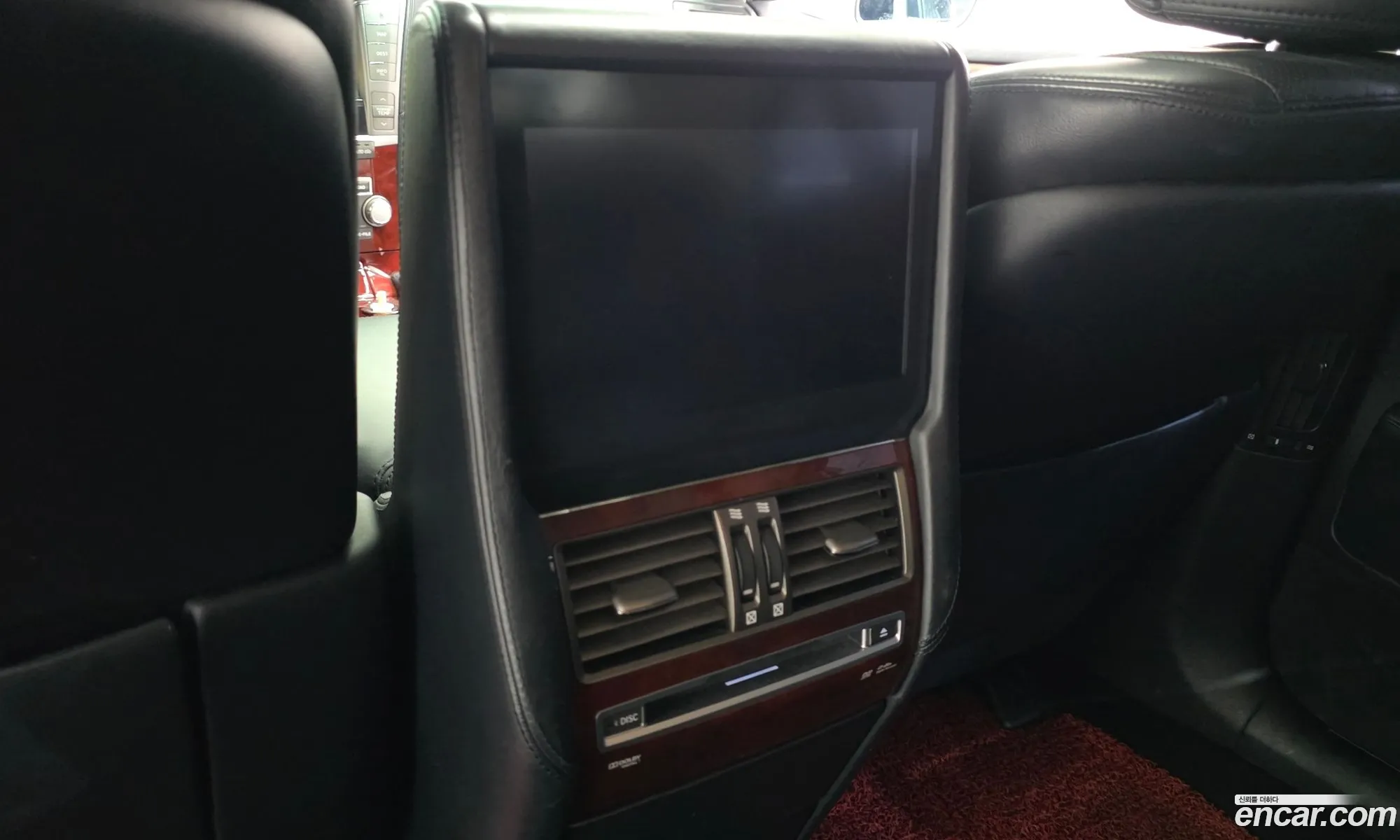 Lexus LS600hL 2011 JTHDU1EF4C5014837 — 12