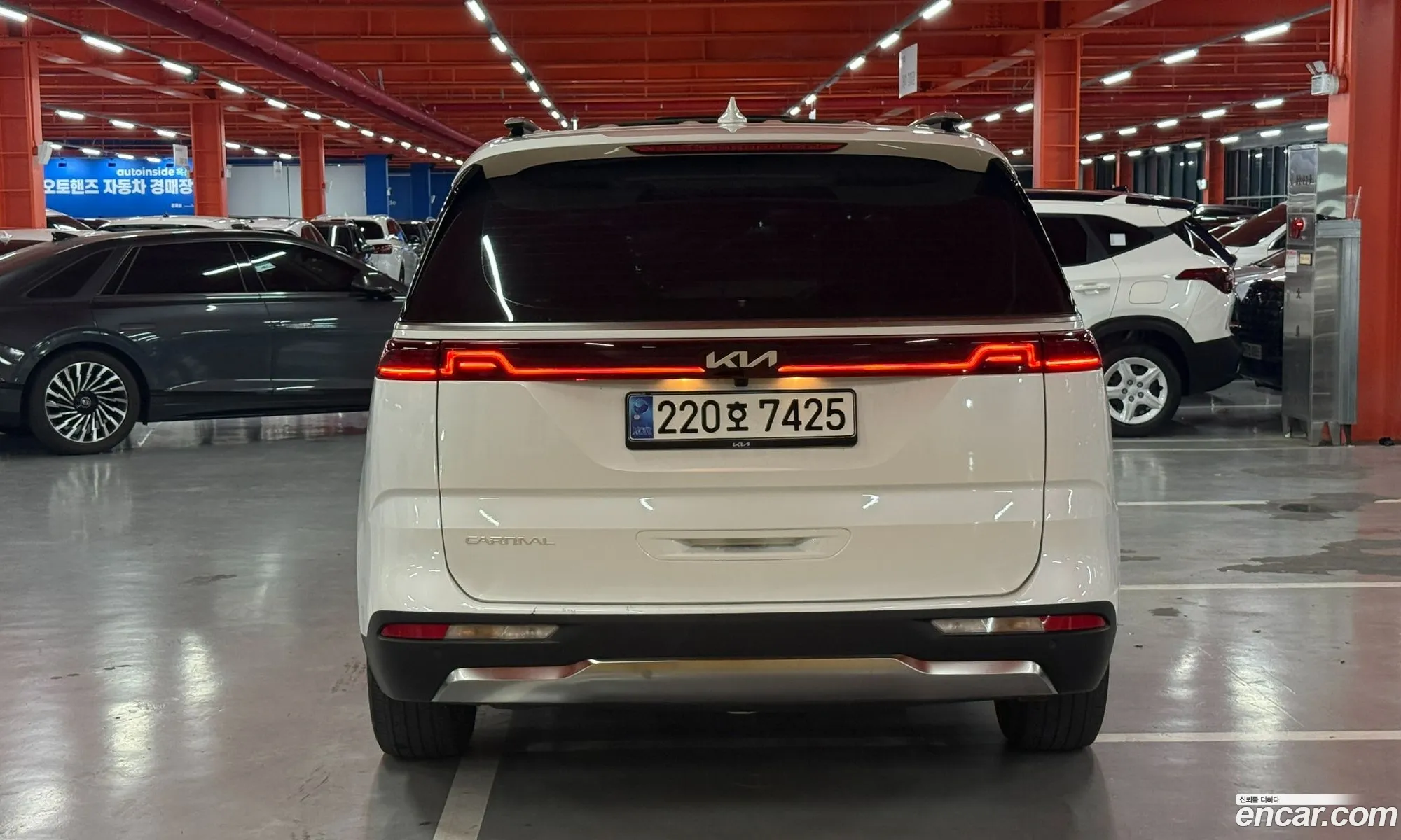 Kia Carnival 2023 — 5