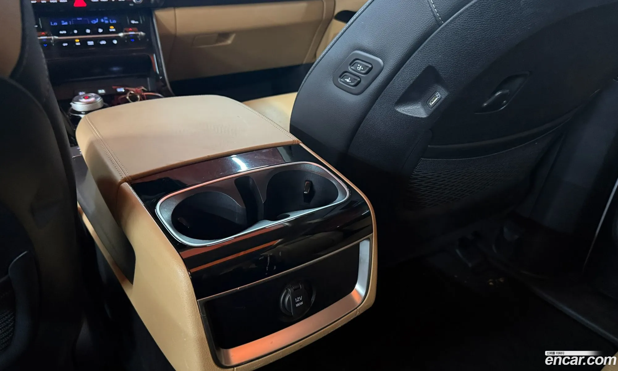 Kia Carnival 2023 — 8