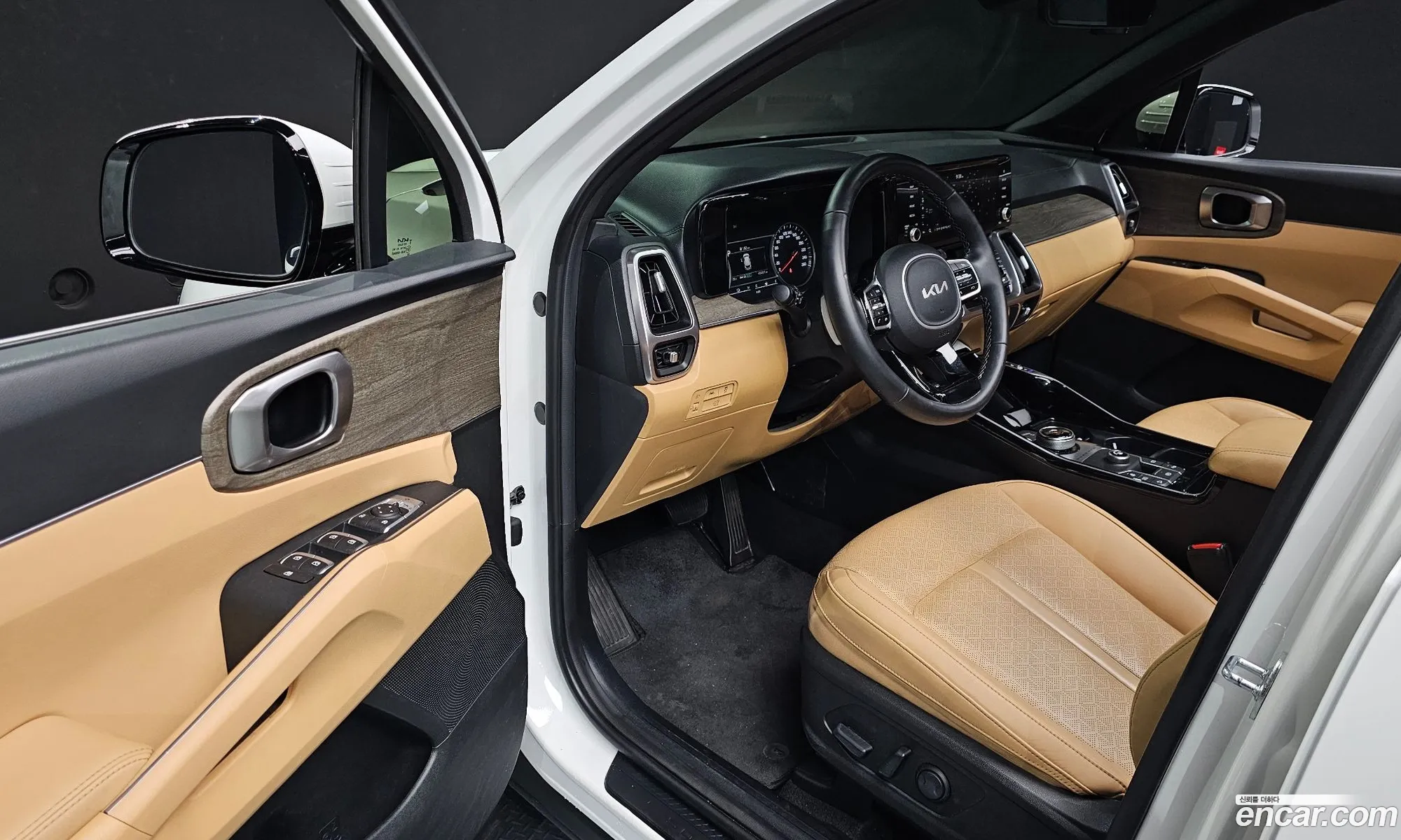 Kia Sorento 2022 — 14