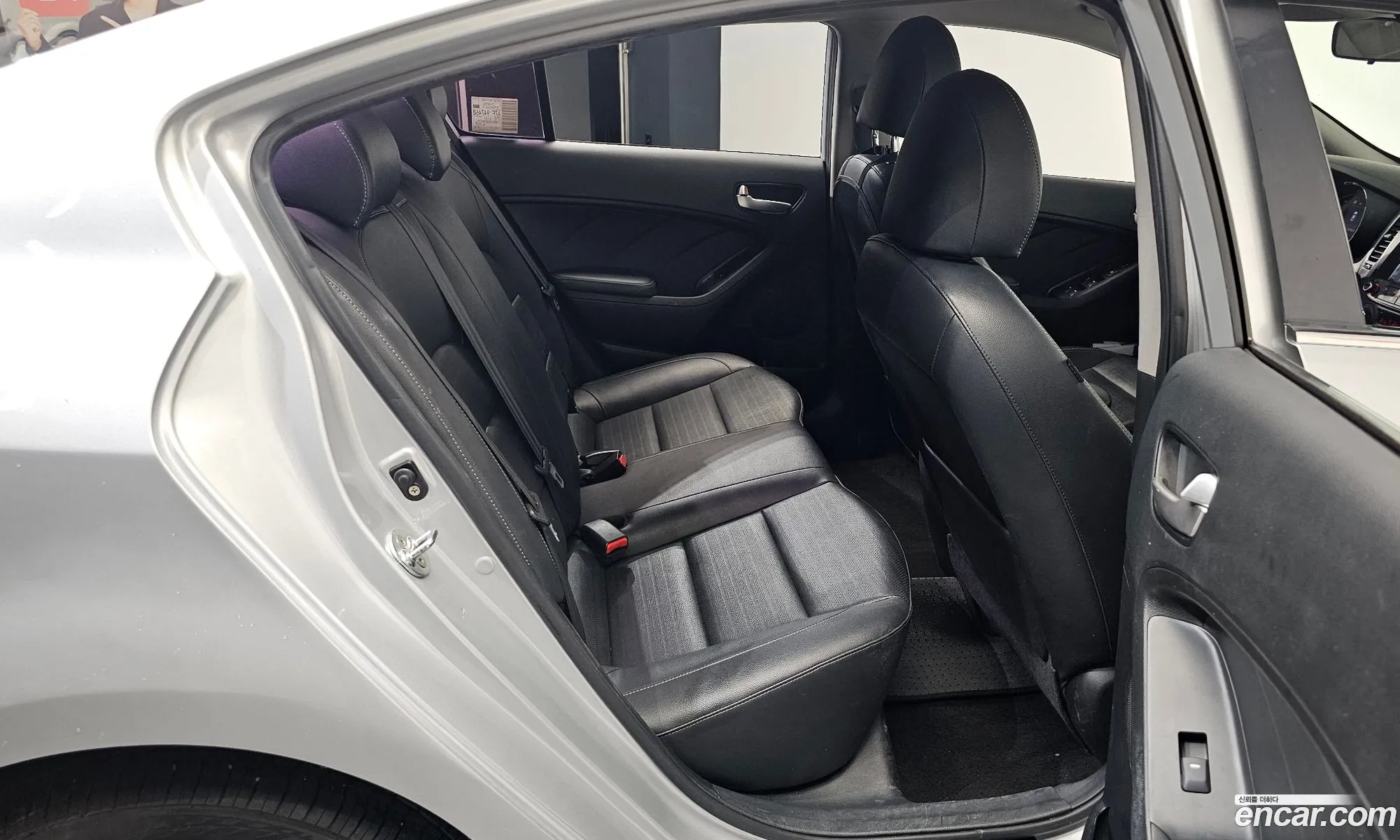Kia K3 2016 — 7