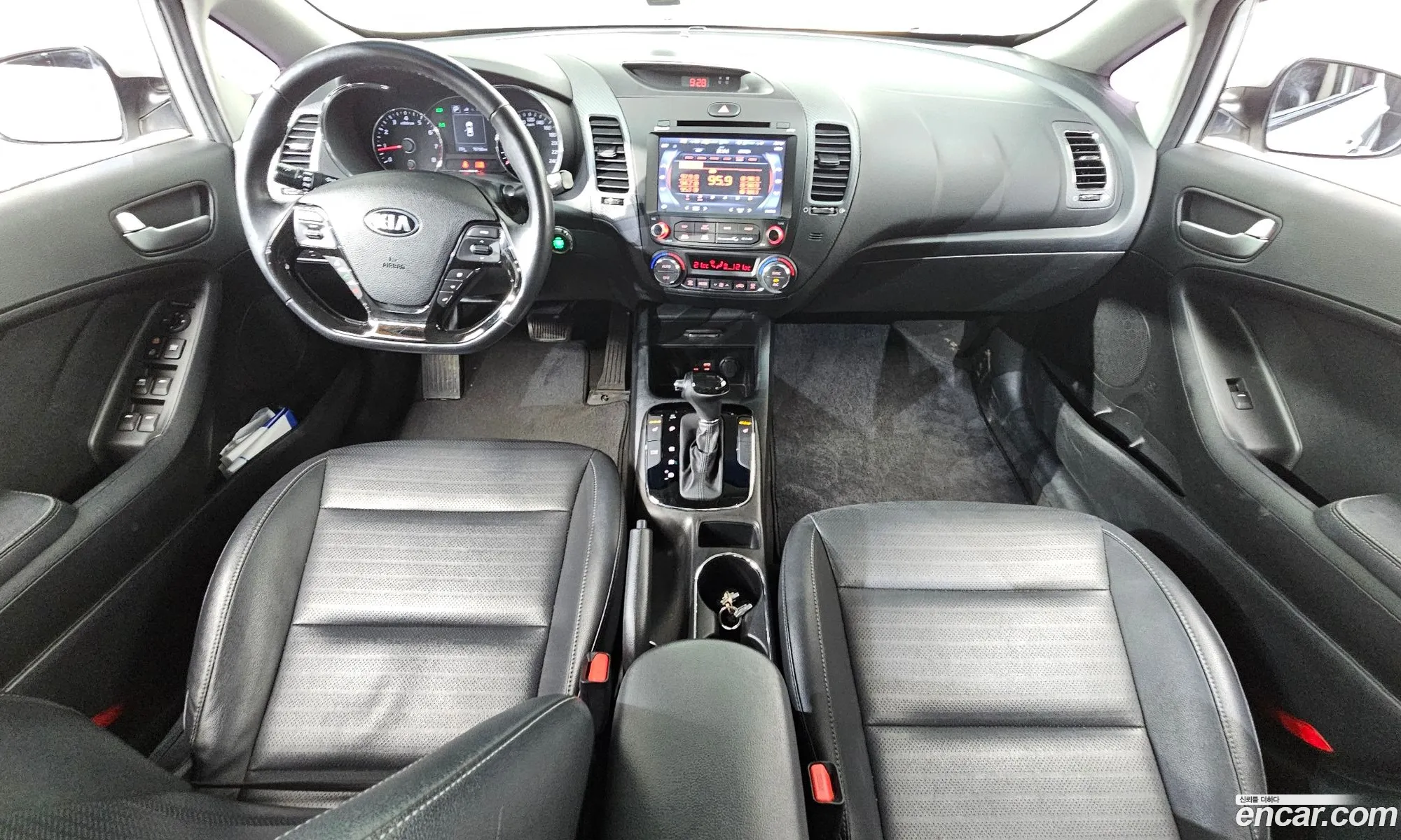 Kia K3 2016 — 3